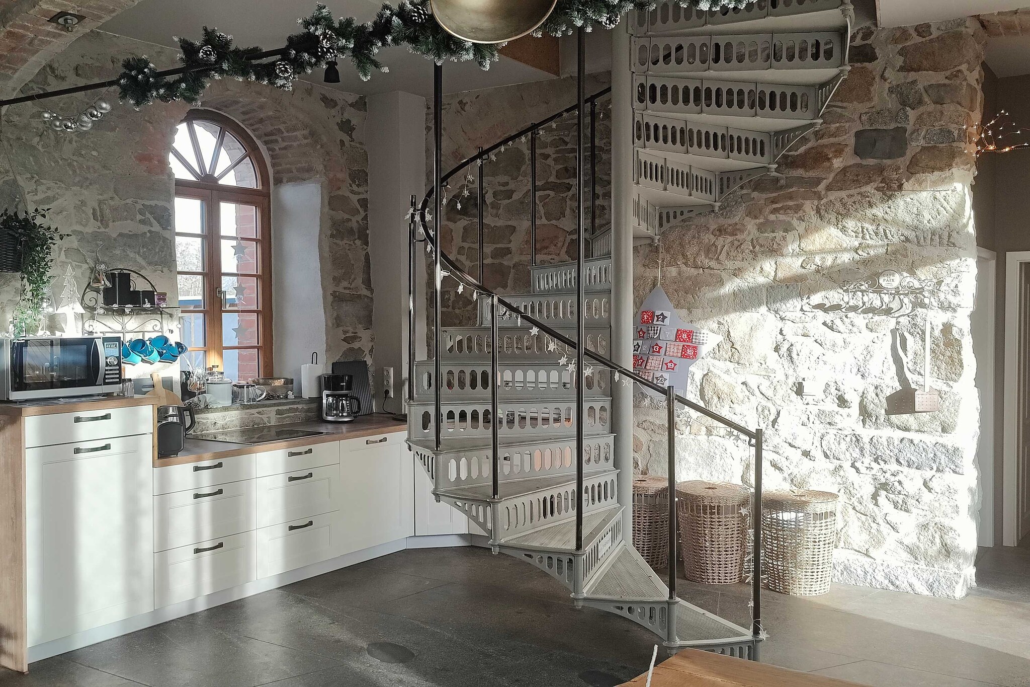 Ferienwohnung mit Kamin & Sauna im historischen Gewölbe - Best Price!