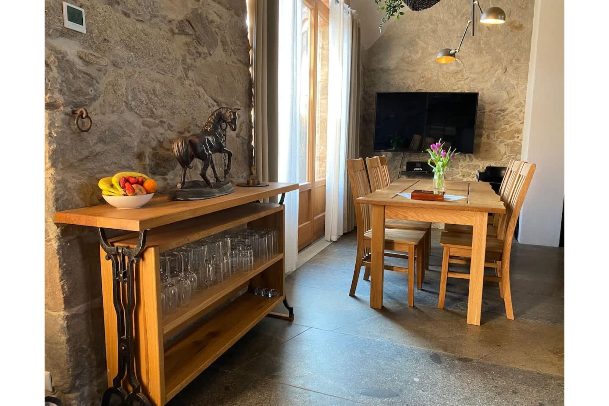 Ferienwohnung mit Kamin & Sauna im historischen Gewölbe - Best Price!