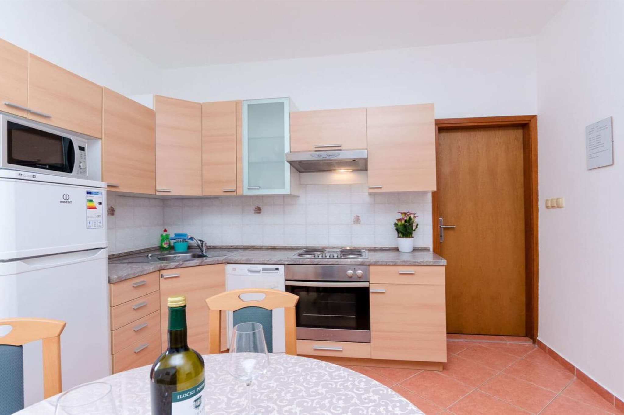 Apartments and Room Ljubica i Branko - Two bedroom Apartment A2 - Keuken