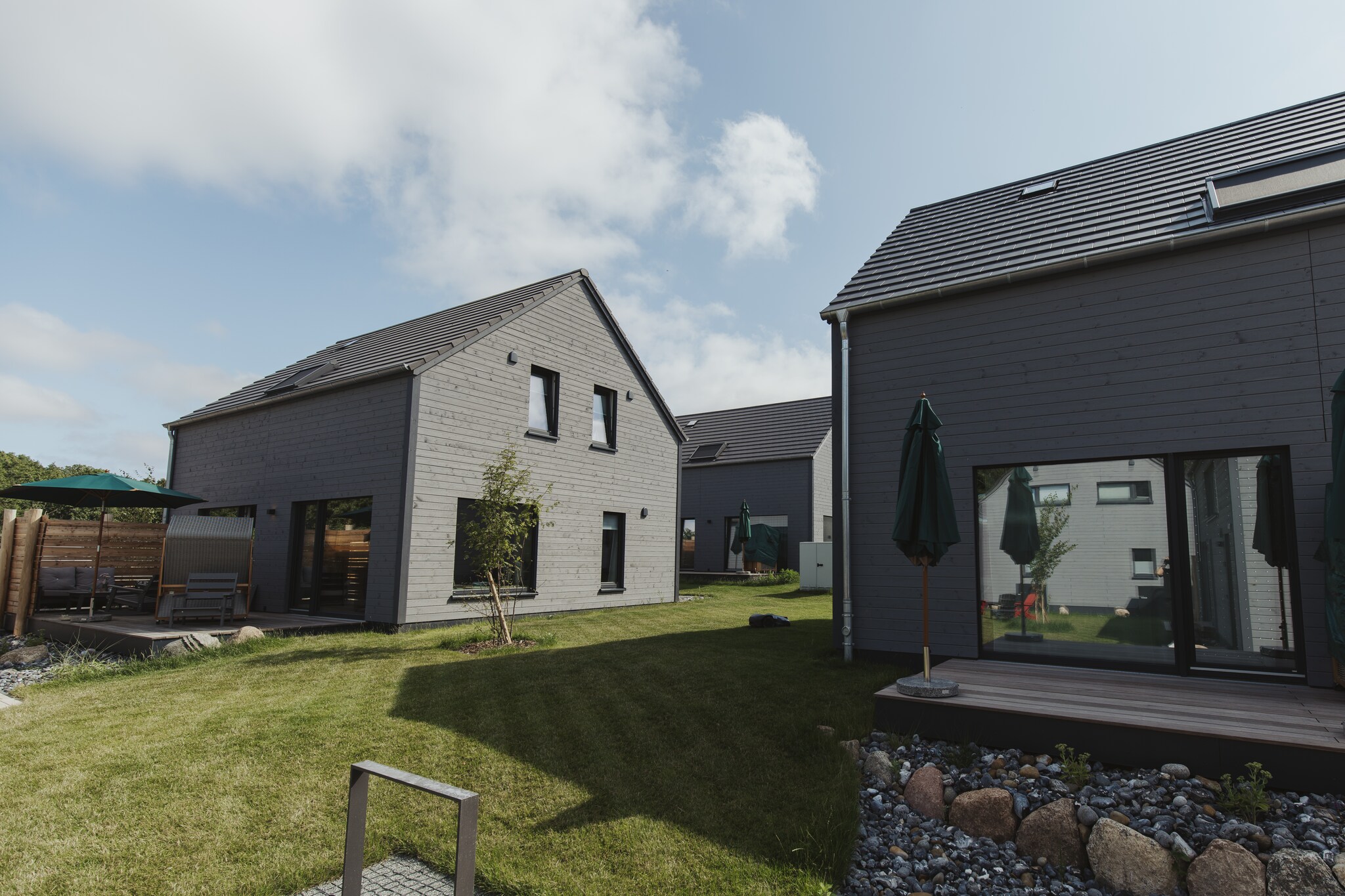 skandinavisch eingerichtetes Doppelhaus in Sagard