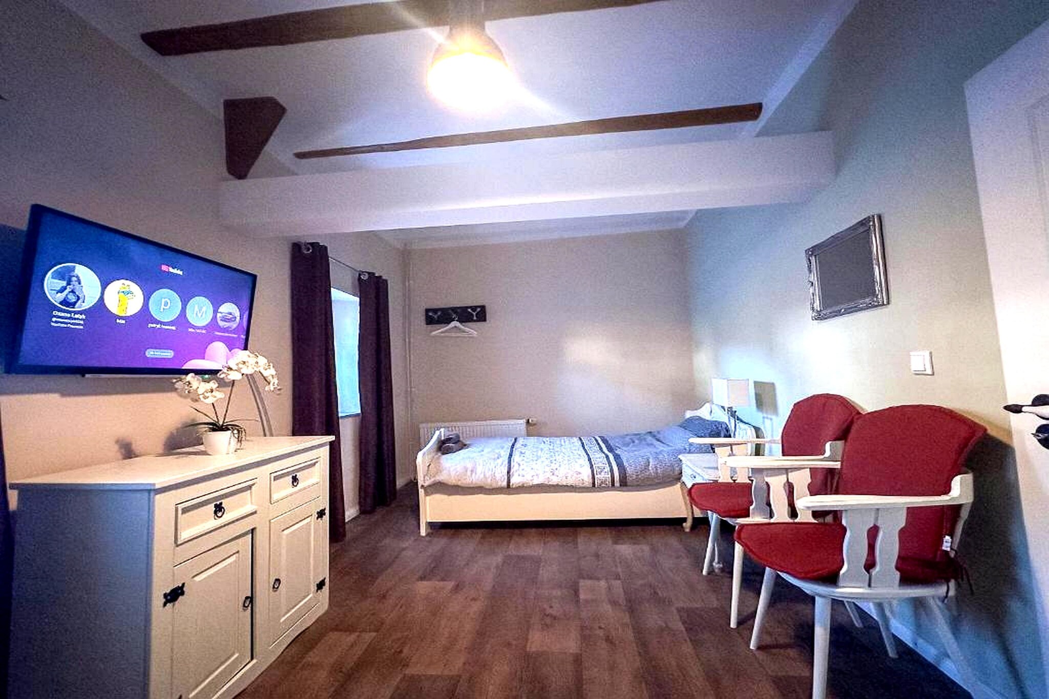 Bed Room