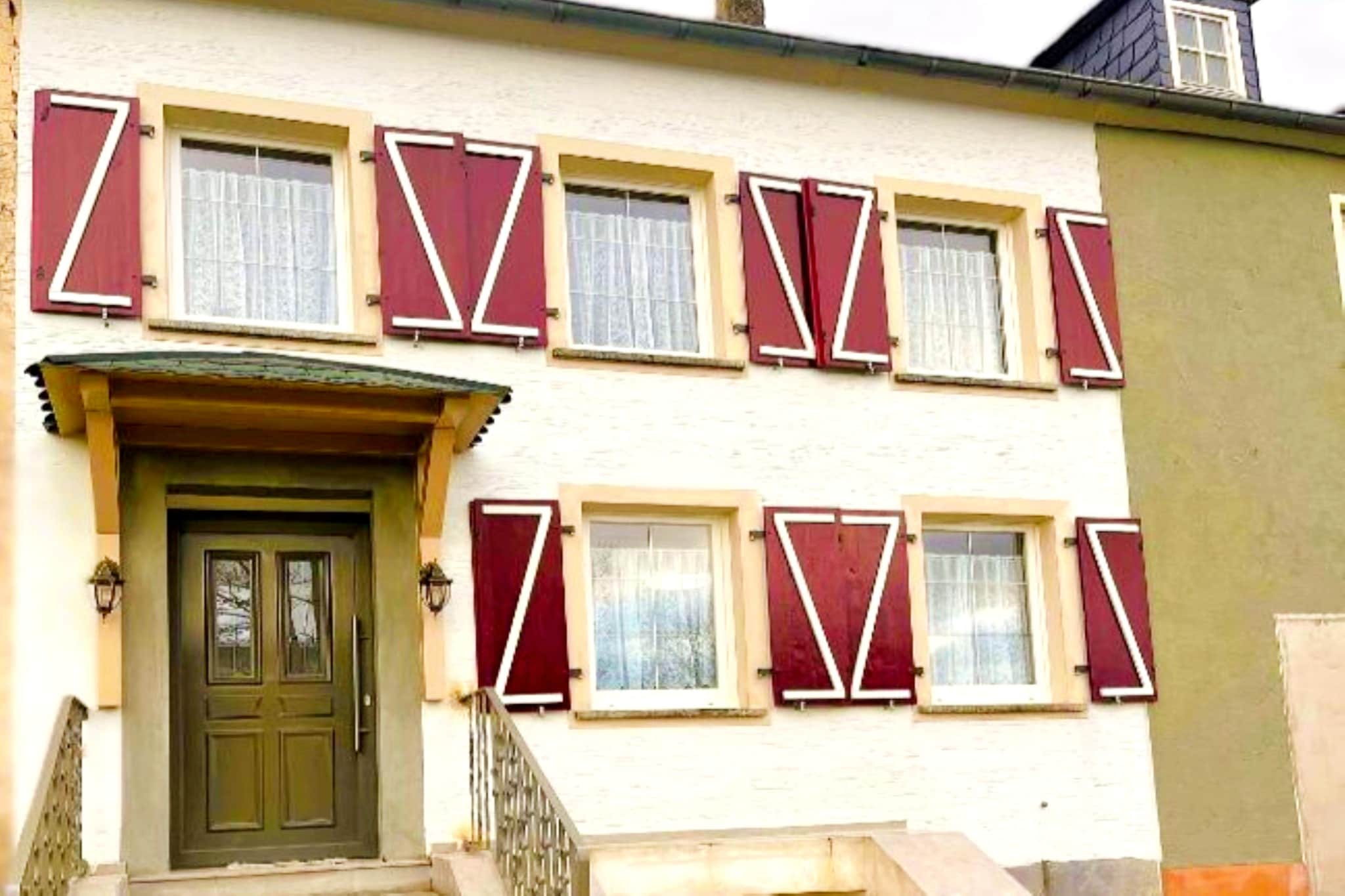 Exterior Summer