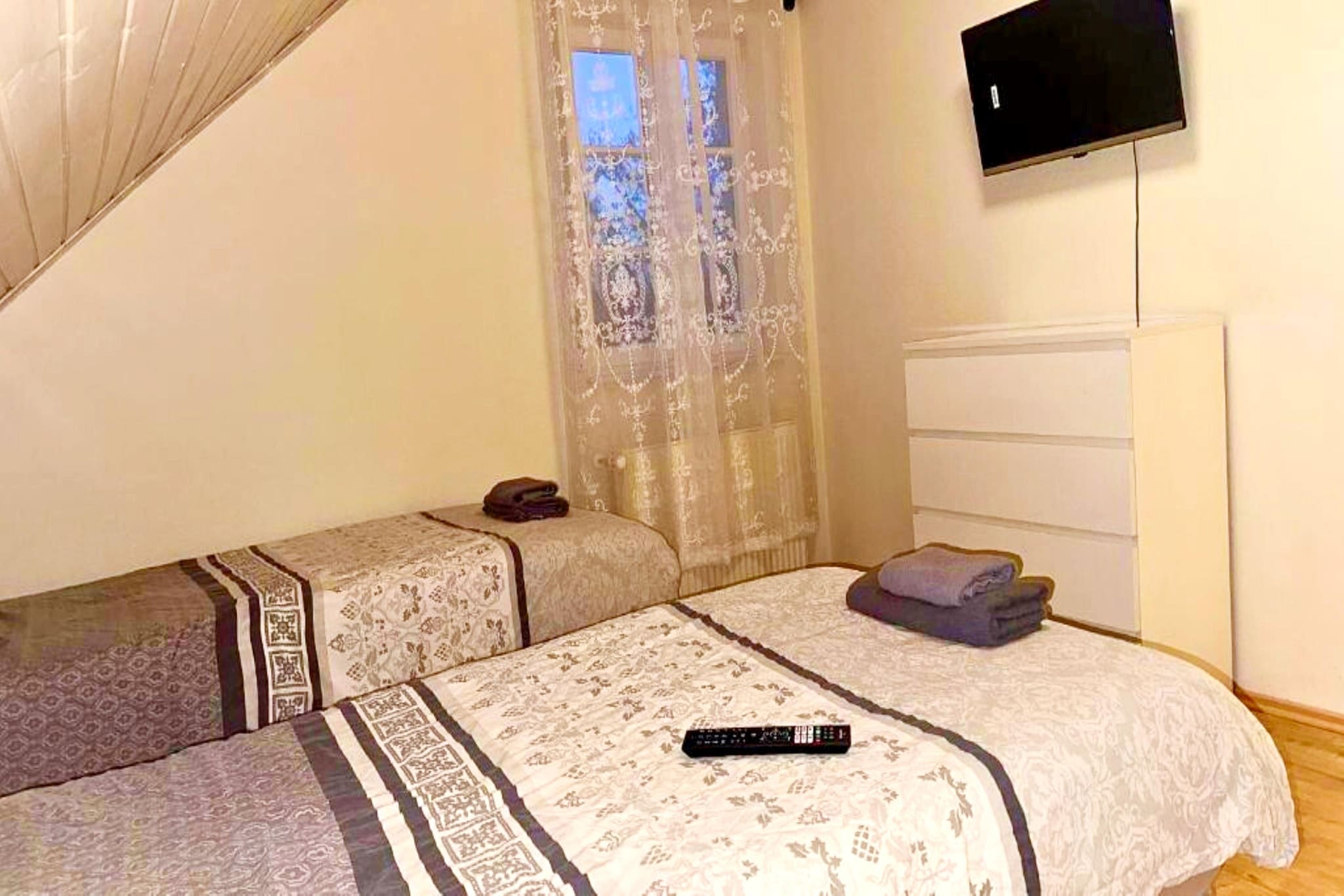 Bed Room