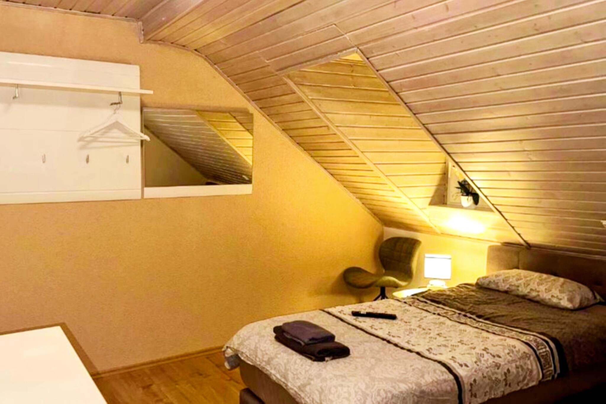 Bed Room