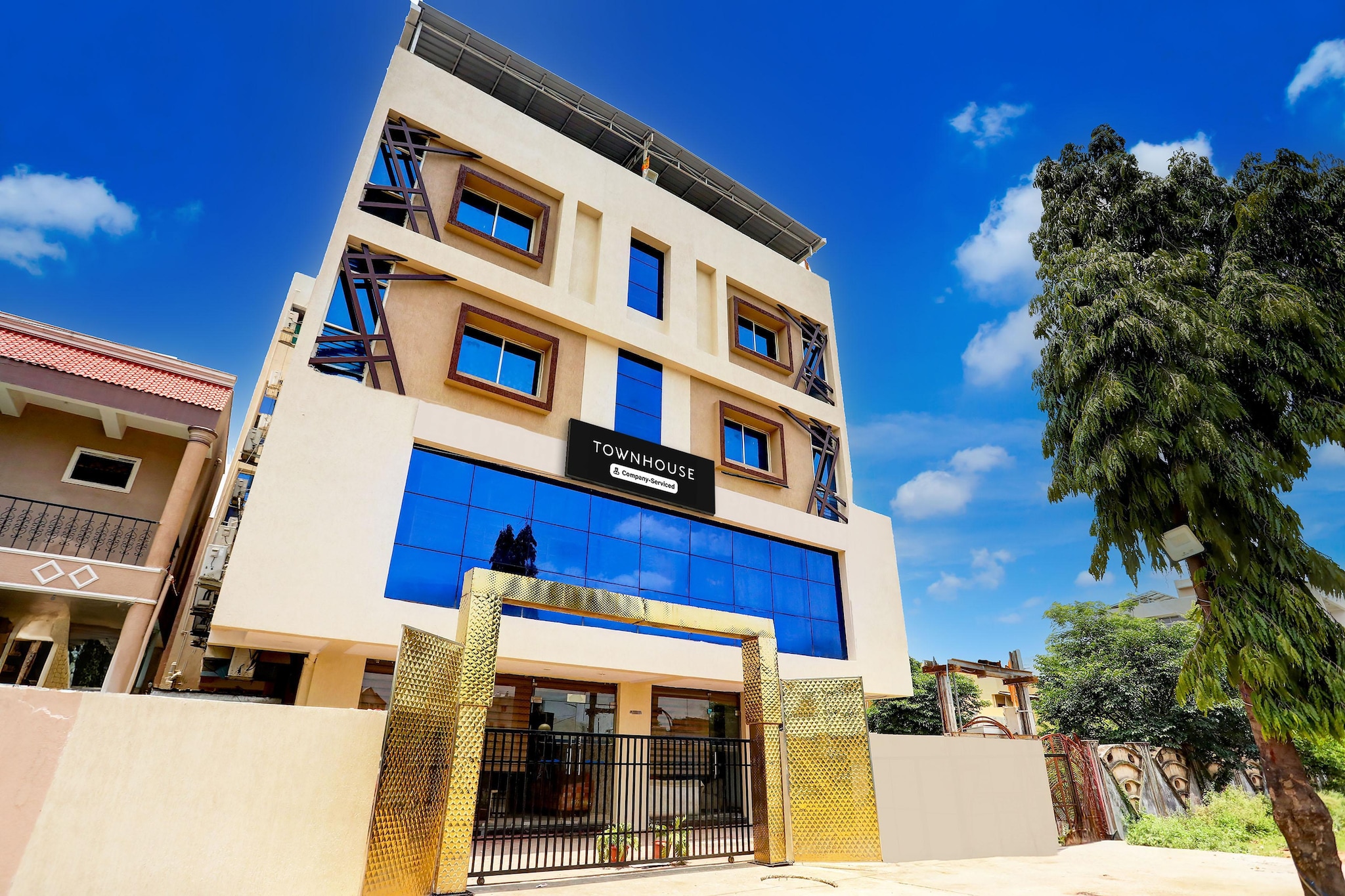 Deluxe Super Townhouse Hoshangabad