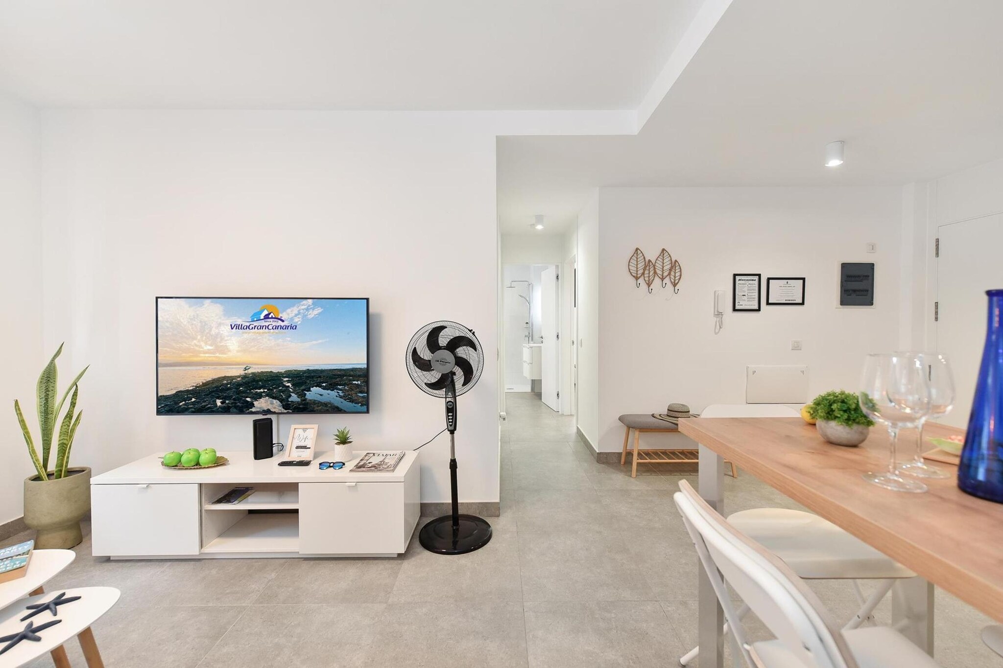 Chic Las Palmas Apartment for 3