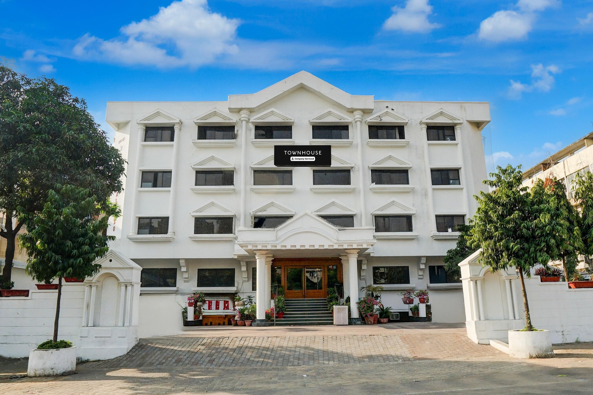 Super Townhouse Subhash Nagar