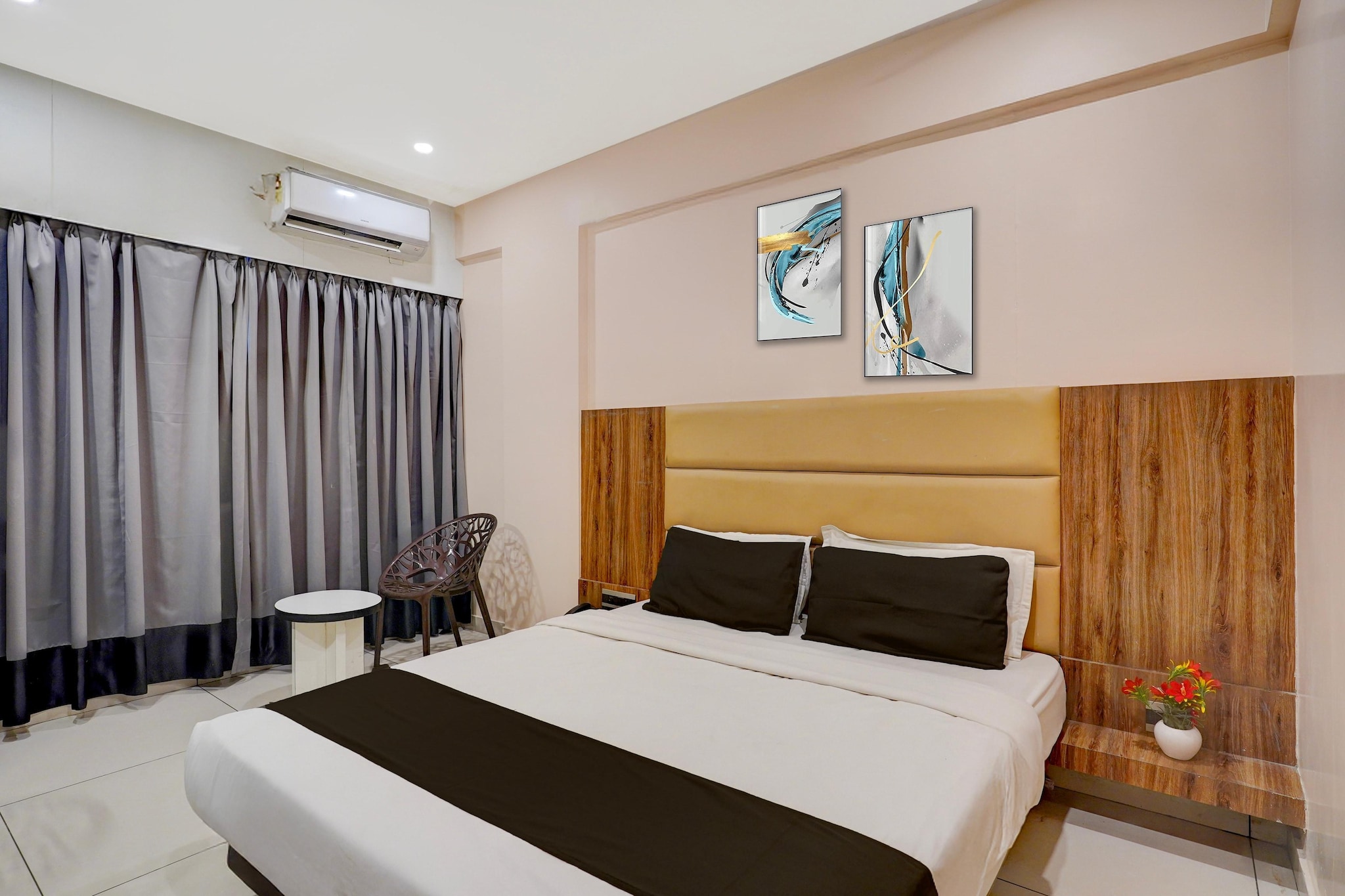 Deluxe Super Townhouse Seetharam Palya Metro