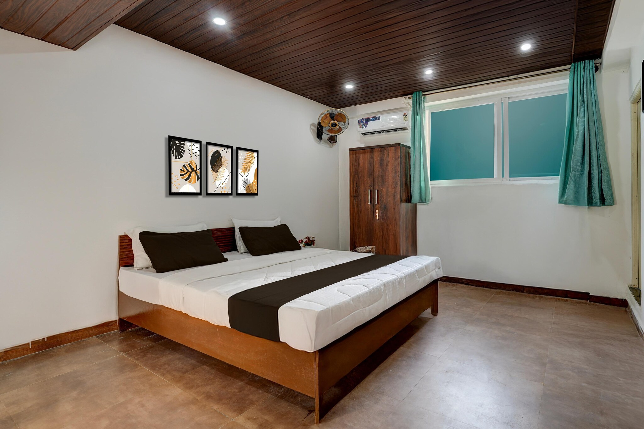 Enjoy a comfortable and hassle-free experience at our thoughtfully designed property. Each room is equipped with modern amenities, cozy bedding, and elegant decor to make you feel right at home. Located conveniently with easy access to public transport and major attractions, it's perfect for both business and leisure travelers. Cleanliness and guest comfort are our top priorities, and our team is available 24/7 to assist you throughout your stay.
 
Unmarried couples are warmly welcome at this property.
Guests with local ID proof are warmly welcome.
Foreign guests are welcome and allowed to stay at this property without any restrictions
Early Check-In Policy: A full day’s room rate will be charged for check-ins before 6:00 AM. Complimentary early check-in is available between 6:00 AM and 10:00 AM, subject to room availability.
 
Check-in is only available to guests aged 18 and above. Please provide a government-issued ID to confirm your age.
