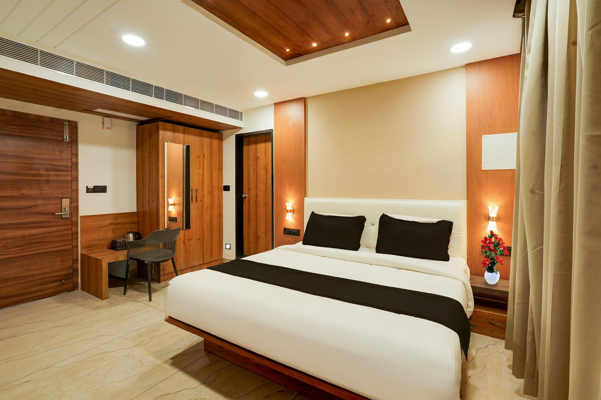 Deluxe Townhouse IIM Bangalore