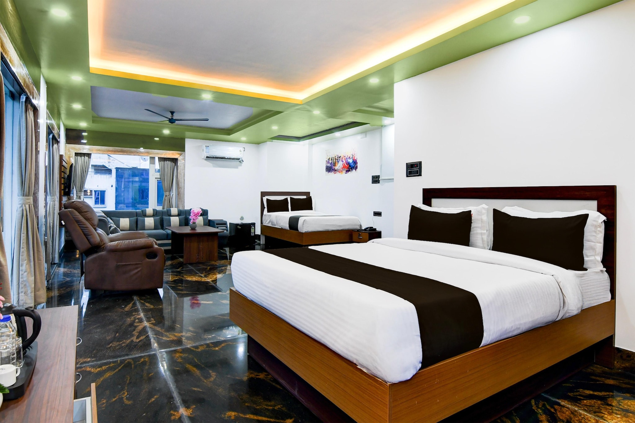 Super Townhouse AIIMS Kolkata
