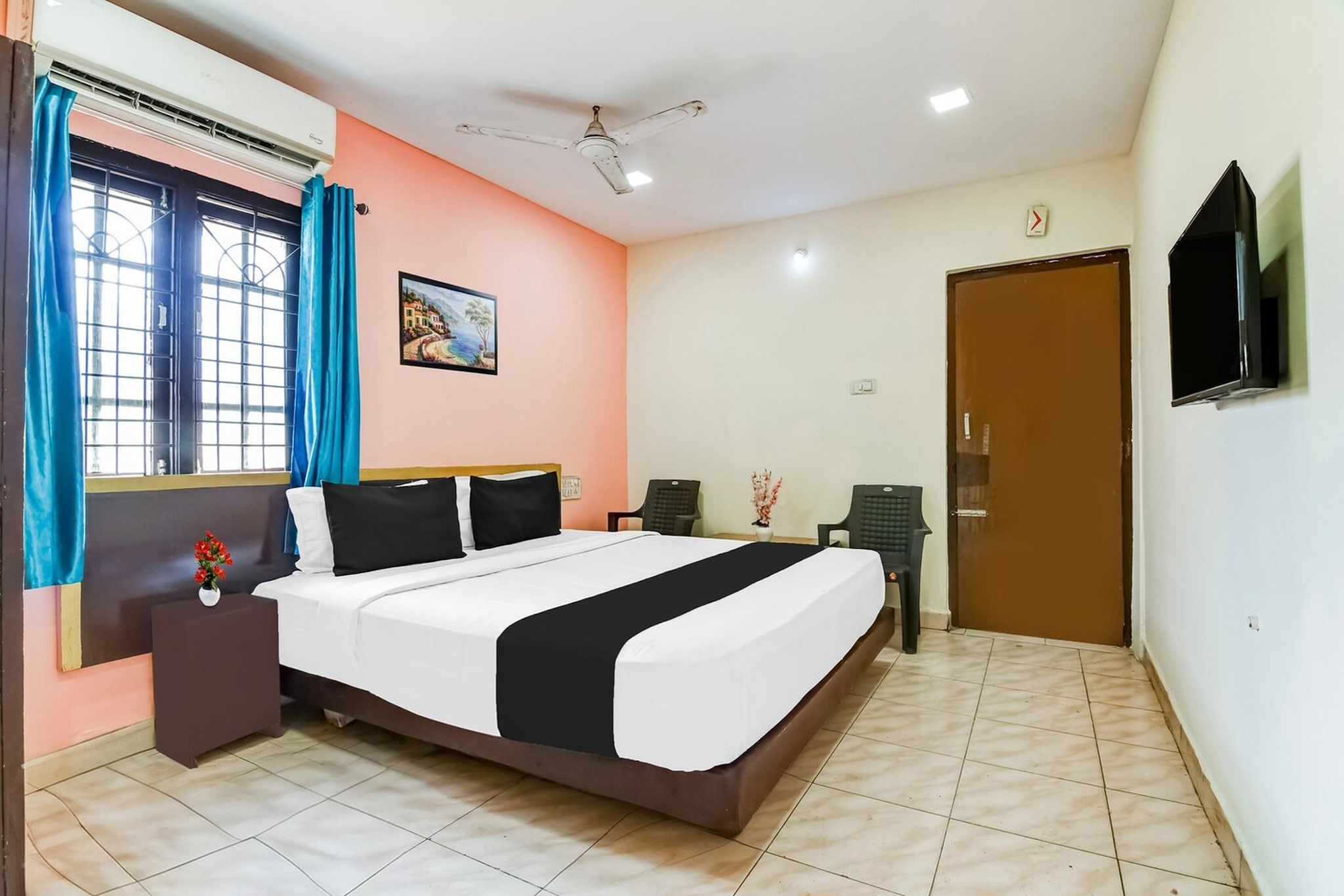 Super Hotel O Akkayaplem Near Railway Station