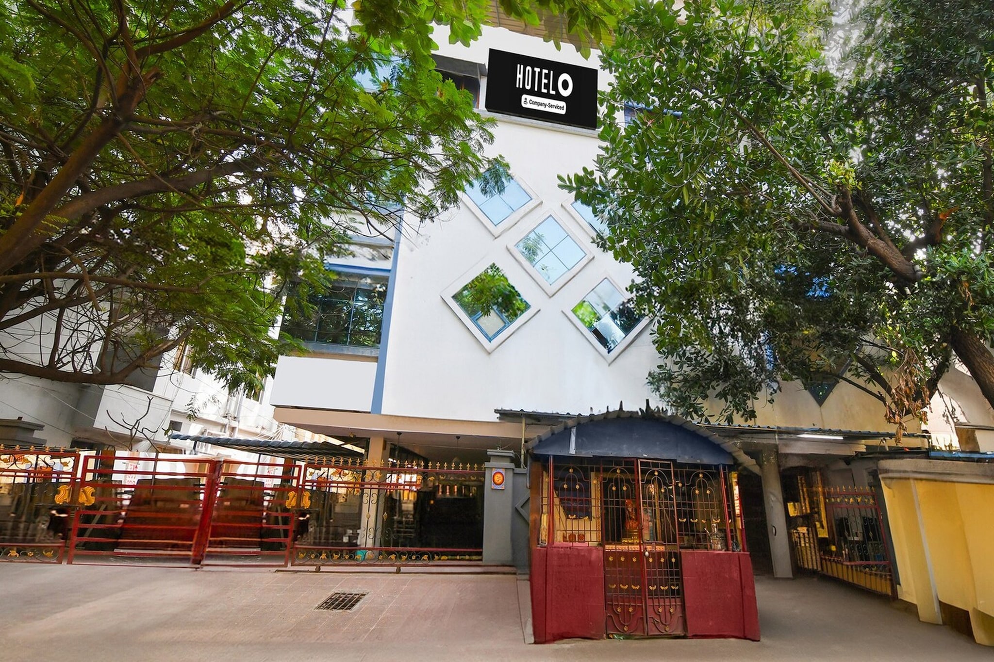 Super Hotel O Akkayaplem Near Railway Station