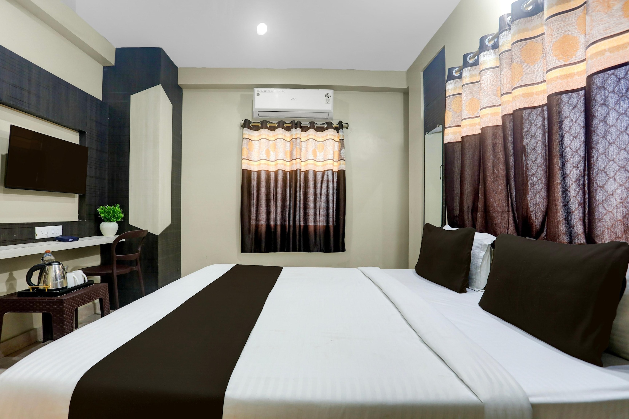 Hotel O New Marine Drive Puri Padmahar