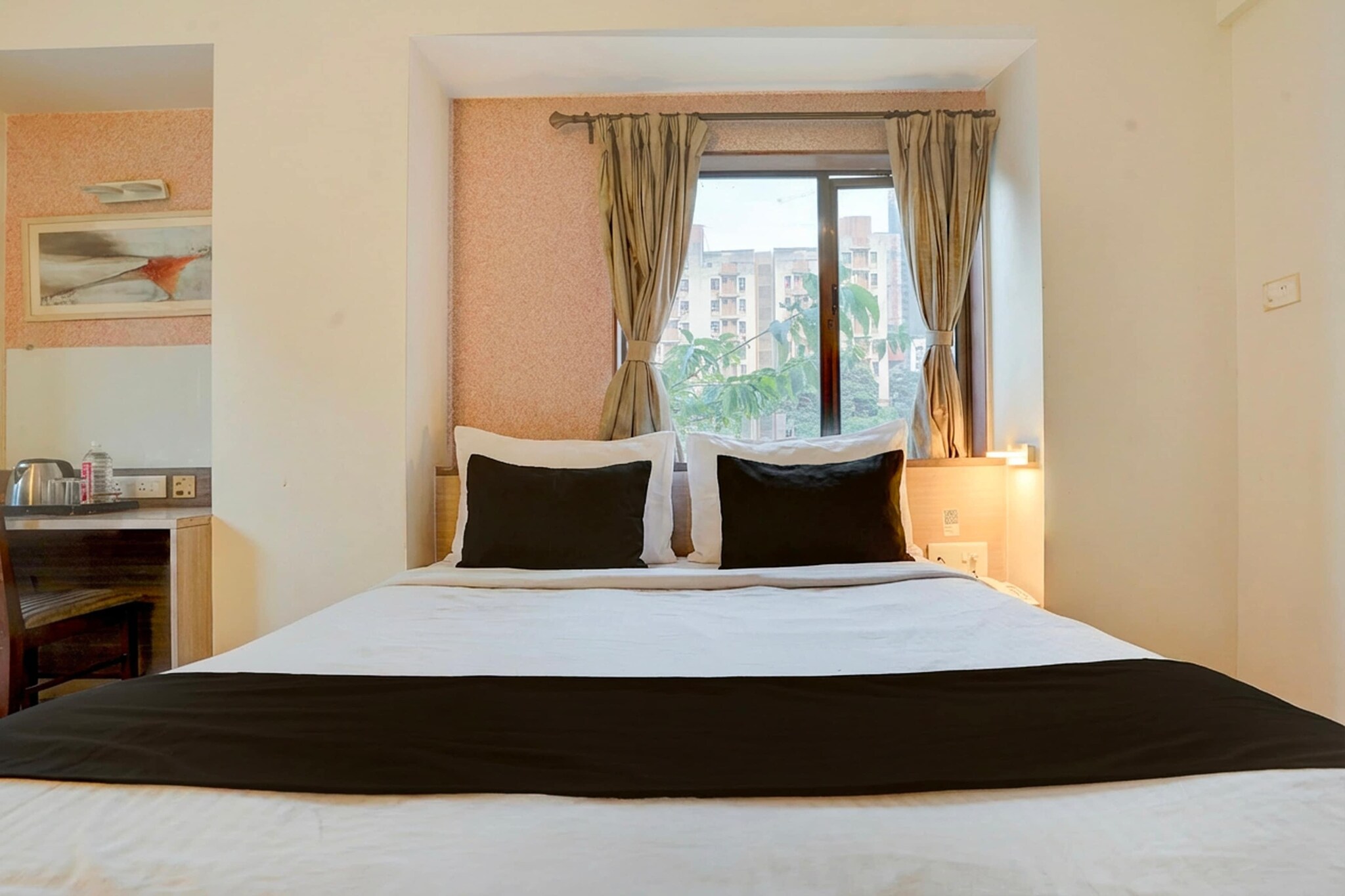 "Enjoy a comfortable and hassle-free experience at our thoughtfully designed property. Each room is equipped with modern amenities, cozy bedding, and elegant decor to make you feel right at home. Located conveniently with easy access to public transport and major attractions, it's perfect for both business and leisure travelers. Cleanliness and guest comfort are our top priorities, and our team is available 24/7 to assist you throughout your stay.

Foreign Guests Restricted: Apologies, but we are currently unable to host foreign nationals at this property.

Early Check-In Policy: A full day’s room rate will be charged for check-ins before 6:00 AM. Complimentary early check-in is available between 6:00 AM and 10:00 AM, subject to room availability.
Check-in is only available to guests aged 18 and above. Please provide a government-issued ID to confirm your age.
