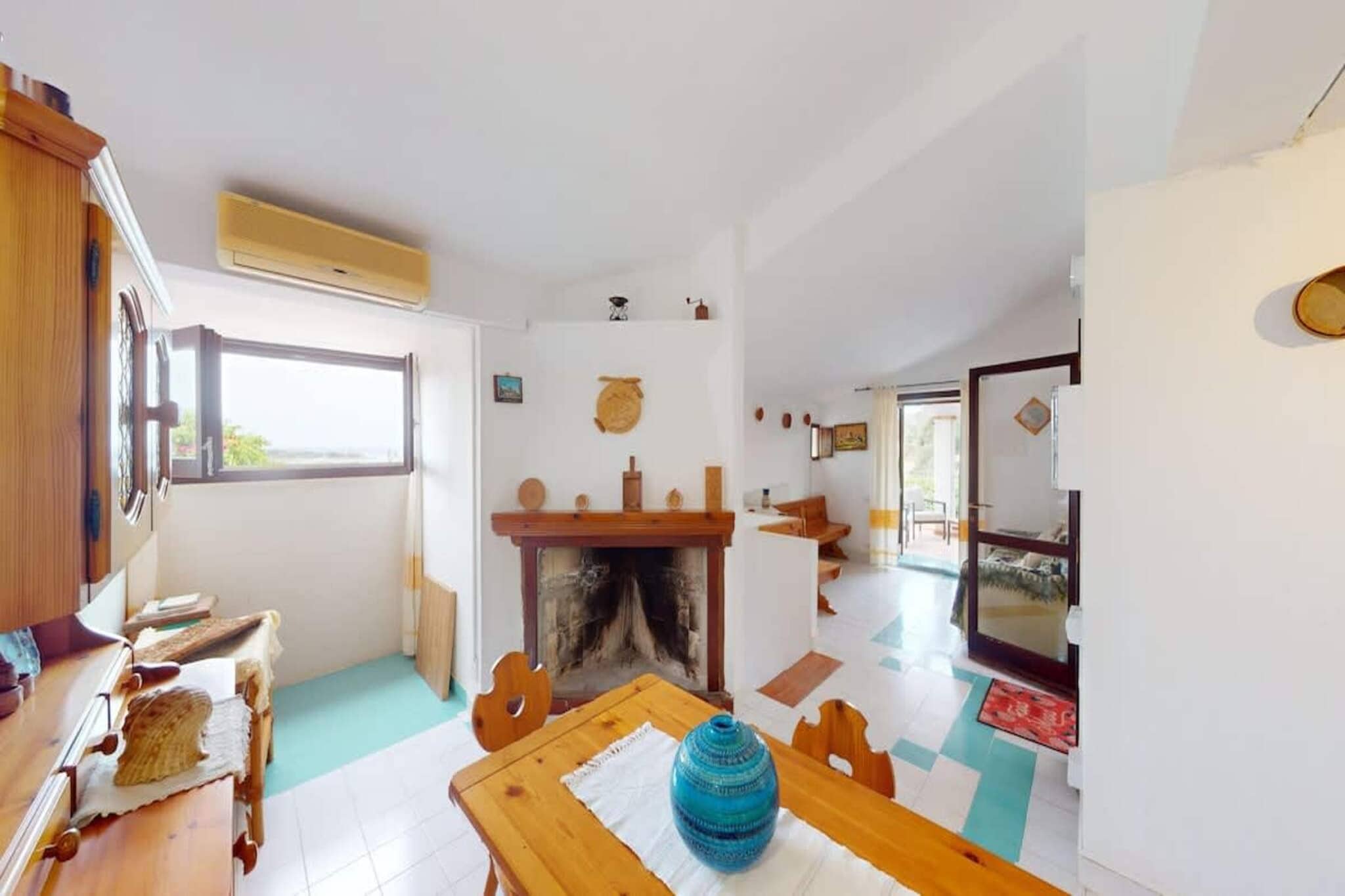 2792 - Dining room
