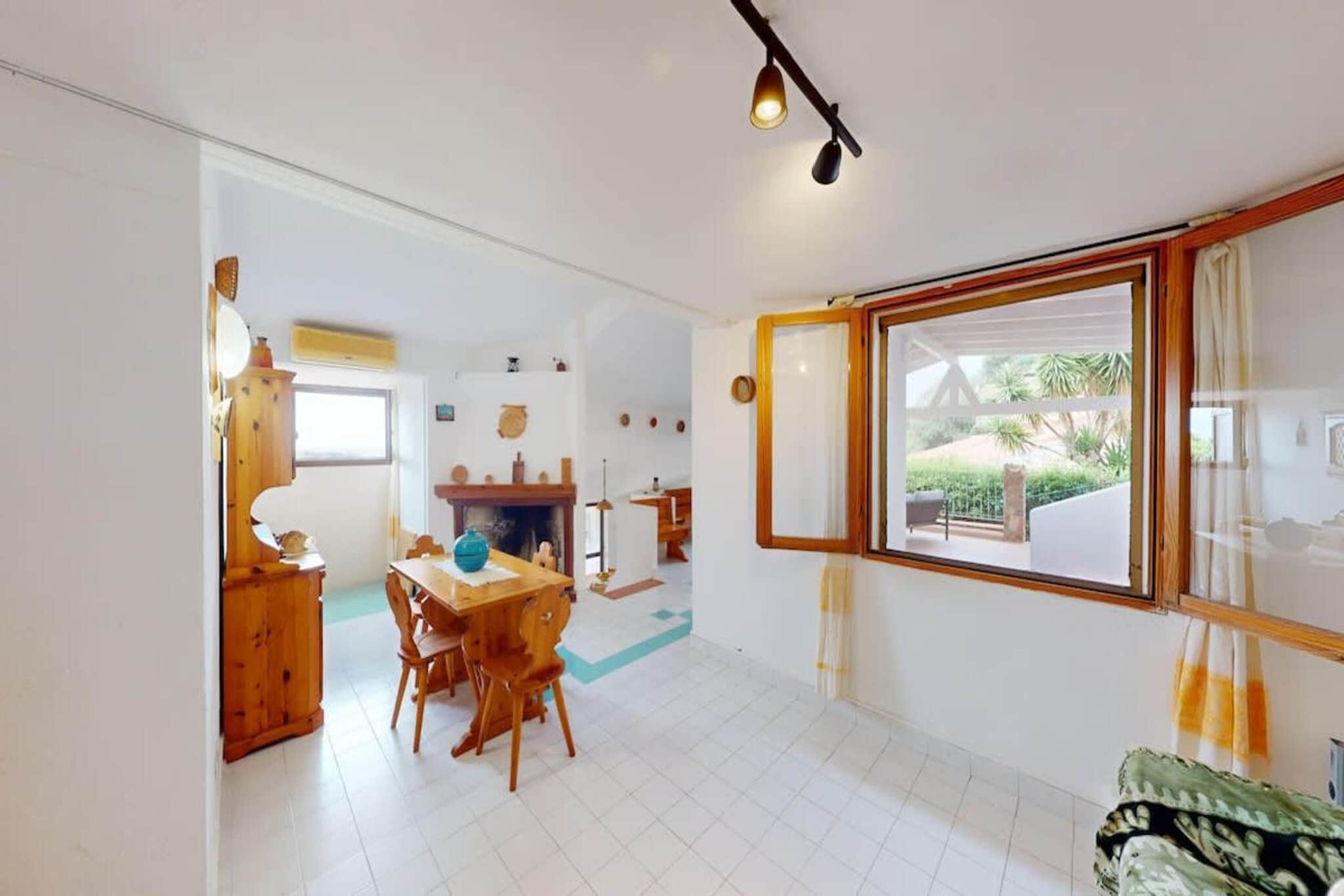 2792 - Dining room