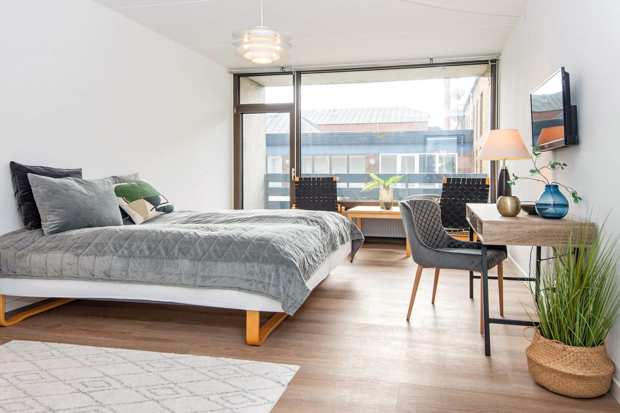 2 vær,2 bad, Premium, 1 sal. - Binnen