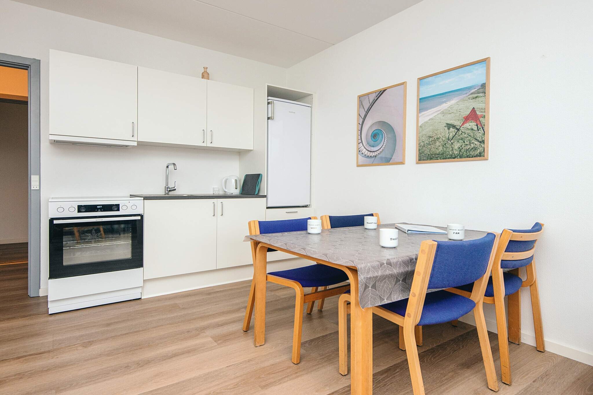 2 vær,2 bad, Premium, 1 sal. - Binnen