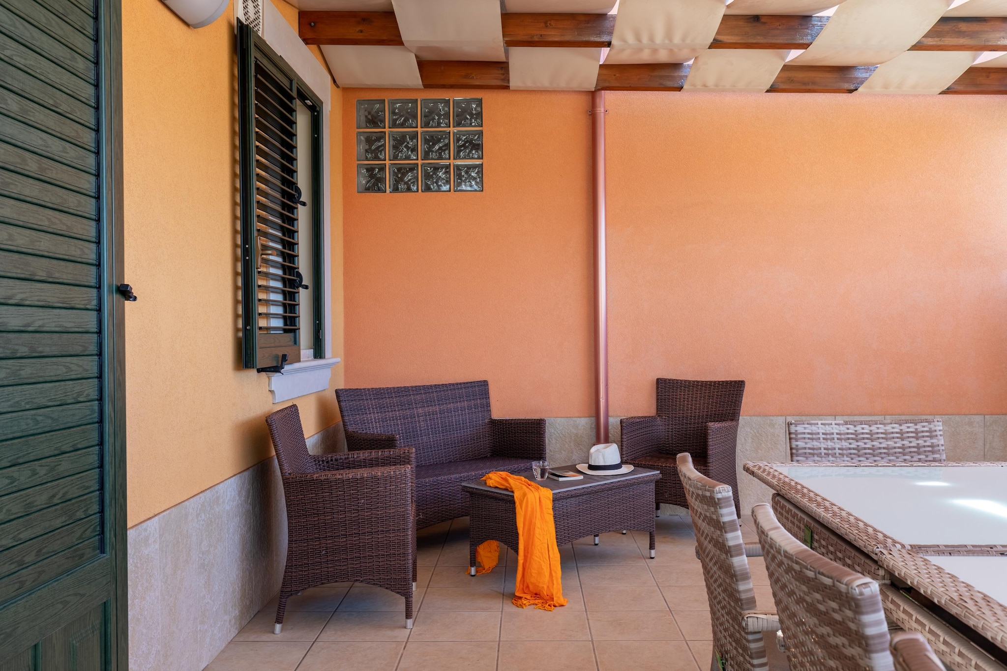 875 - Terrasbalkon