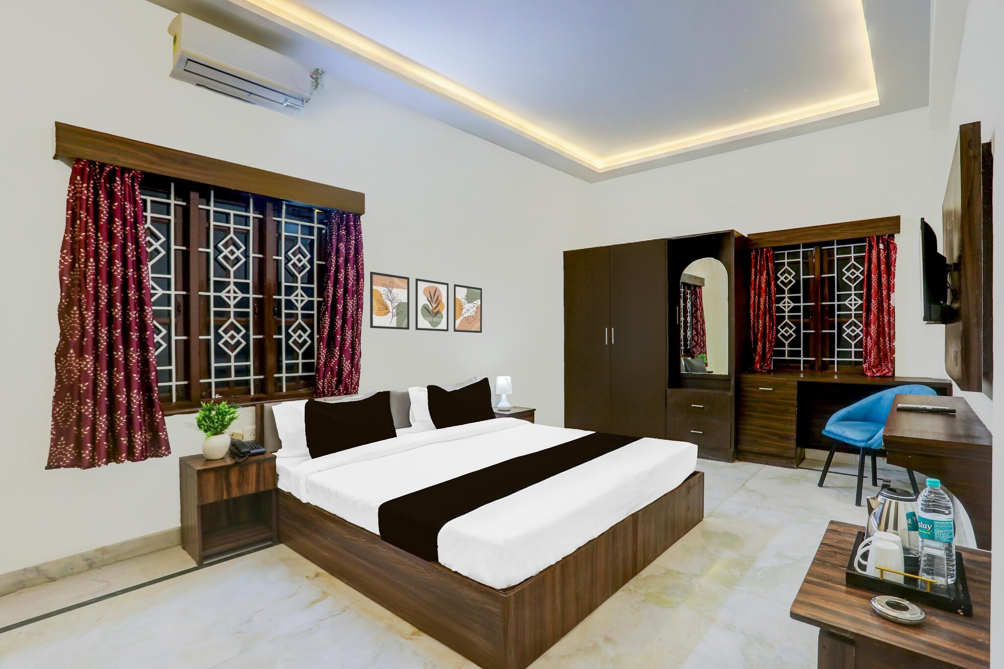 Enjoy a comfortable and hassle-free experience at our thoughtfully designed property. Each room is equipped with modern amenities, cozy bedding, and elegant decor to make you feel right at home. Located conveniently with easy access to public transport and major attractions, it's perfect for both business and leisure travelers. Cleanliness and guest comfort are our top priorities, and our team is available 24/7 to assist you throughout your stay.
 
Unmarried couples are warmly welcome at this property.
Guests with local ID proof are warmly welcome.
Foreign guests are welcome and allowed to stay at this property without any restrictions
Early Check-In Policy: A full day’s room rate will be charged for check-ins before 6:00 AM. Complimentary early check-in is available between 6:00 AM and 10:00 AM, subject to room availability.
 
Check-in is only available to guests aged 18 and above. Please provide a government-issued ID to confirm your age.
