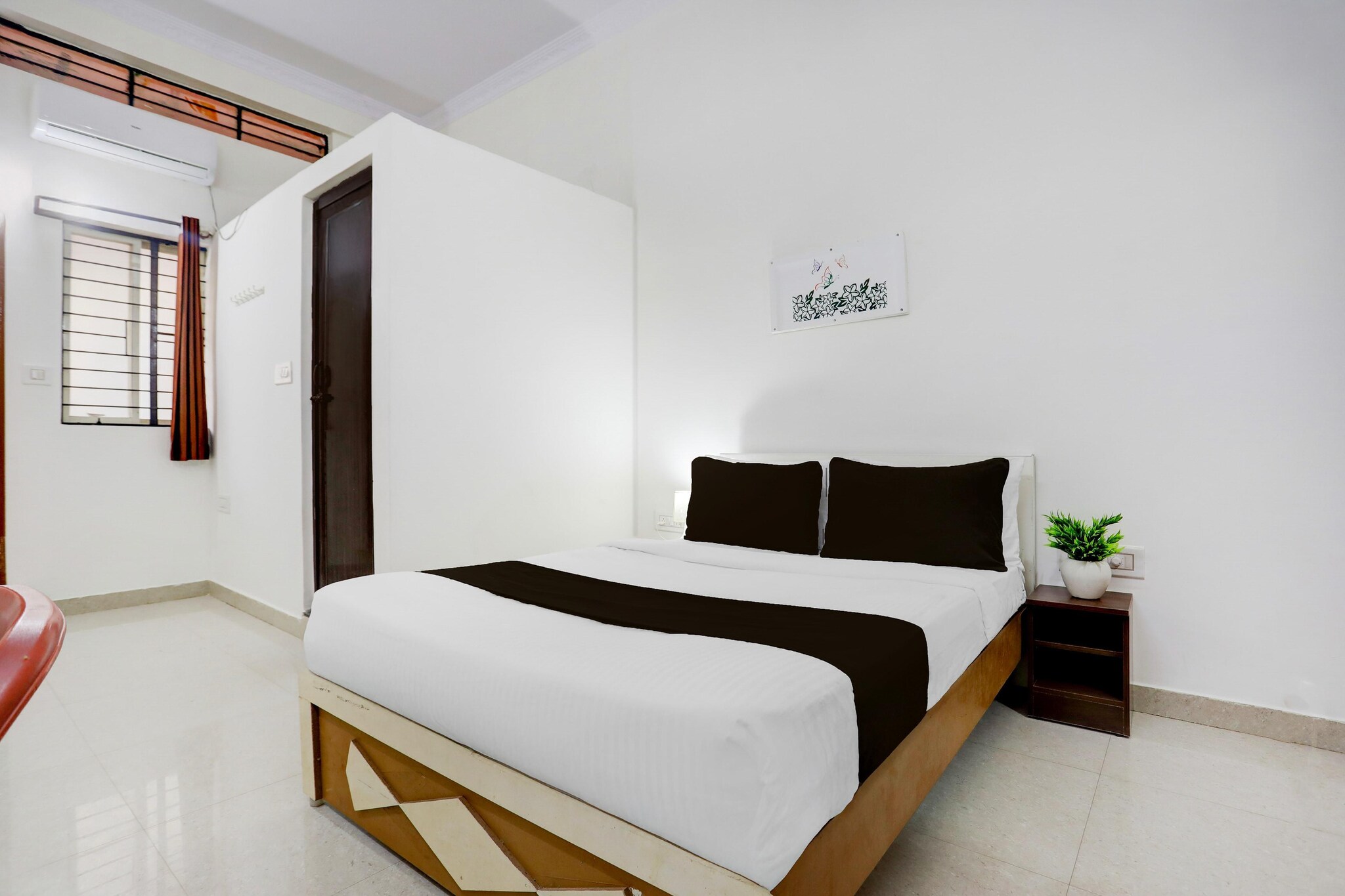 "Enjoy a comfortable and hassle-free experience at our thoughtfully designed property. Each room is equipped with modern amenities, cozy bedding, and elegant decor to make you feel right at home. Located conveniently with easy access to public transport and major attractions, it's perfect for both business and leisure travelers. Cleanliness and guest comfort are our top priorities, and our team is available 24/7 to assist you throughout your stay.
No Restrictions
1. Unmarried couples are warmly welcome at this property.
2. Guests with local ID proof are warmly welcome.
3.Foreign guests are welcome and allowed to stay at this property without any restrictions
4.Early Check-In Policy: A full day’s room rate will be charged for check-ins before 6:00 AM. Complimentary early check-in is available between 6:00 AM and 10:00 AM, subject to room availability.
5.Check-in is only available to guests aged 18 and above. Please provide a government-issued ID to confirm your age.