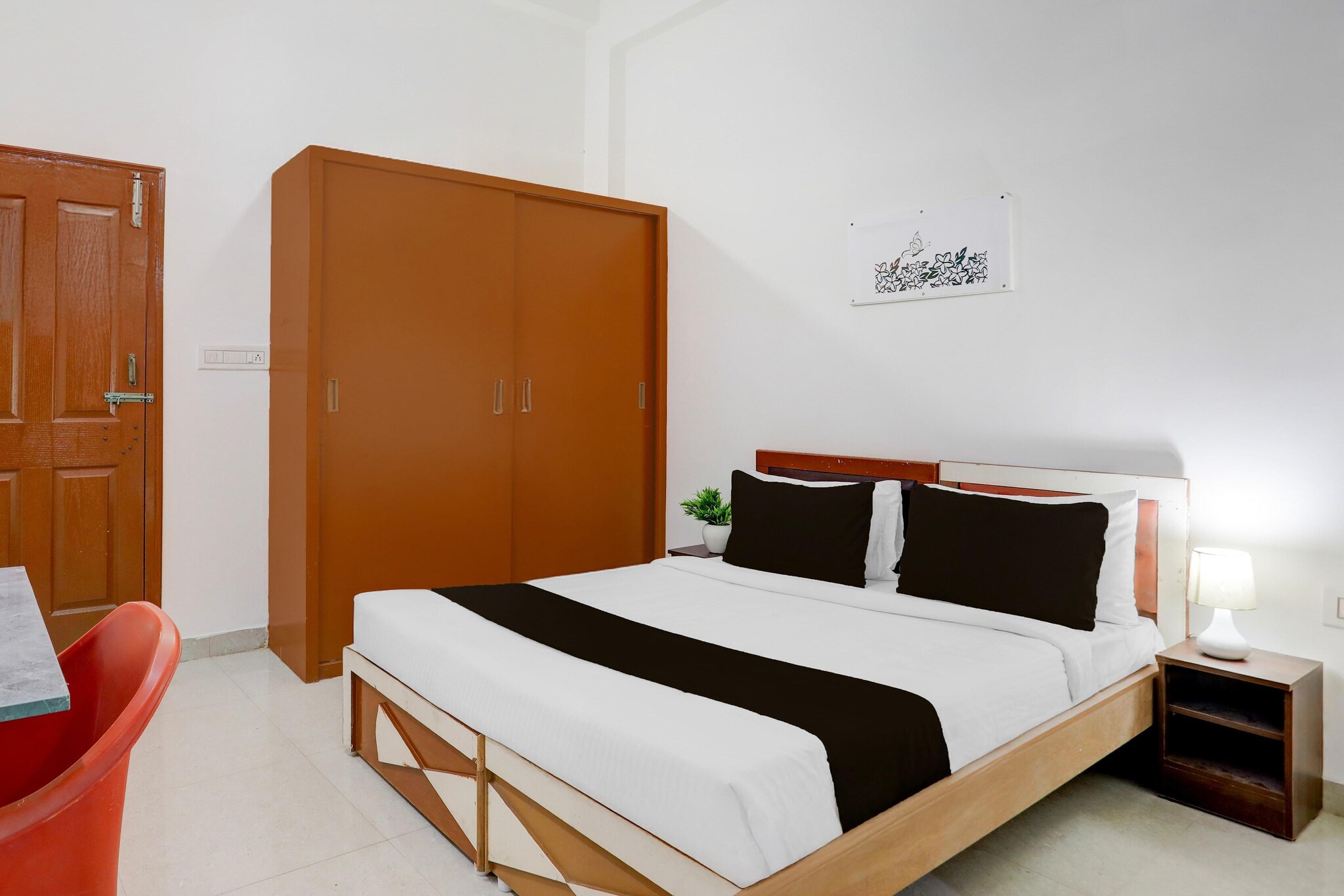 "Enjoy a comfortable and hassle-free experience at our thoughtfully designed property. Each room is equipped with modern amenities, cozy bedding, and elegant decor to make you feel right at home. Located conveniently with easy access to public transport and major attractions, it's perfect for both business and leisure travelers. Cleanliness and guest comfort are our top priorities, and our team is available 24/7 to assist you throughout your stay.
No Restrictions
1. Unmarried couples are warmly welcome at this property.
2. Guests with local ID proof are warmly welcome.
3.Foreign guests are welcome and allowed to stay at this property without any restrictions
4.Early Check-In Policy: A full day’s room rate will be charged for check-ins before 6:00 AM. Complimentary early check-in is available between 6:00 AM and 10:00 AM, subject to room availability.
5.Check-in is only available to guests aged 18 and above. Please provide a government-issued ID to confirm your age.