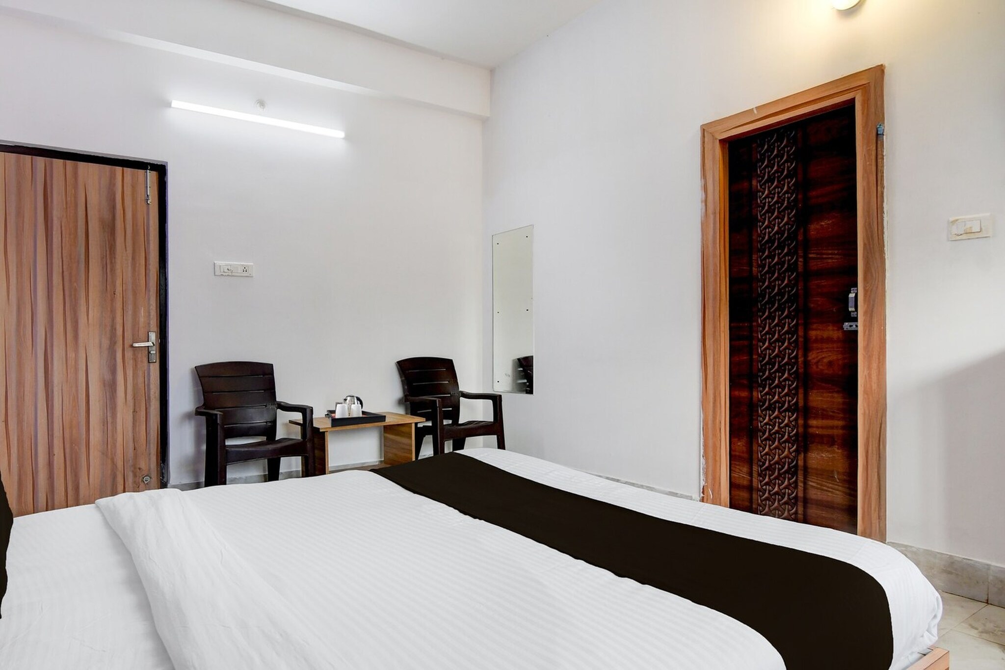Enjoy a comfortable and hassle-free experience at our thoughtfully designed property. Each room is equipped with modern amenities, cozy bedding, and elegant decor to make you feel right at home. Located conveniently with easy access to public transport and major attractions, it's perfect for both business and leisure travelers. Cleanliness and guest comfort are our top priorities, and our team is available 24/7 to assist you throughout your stay.

Unmarried couples are warmly welcome at this property.
Guests with local ID proof are warmly welcome.
Foreign guests are welcome and allowed to stay at this property without any restrictions
Early Check-In Policy: A full day’s room rate will be charged for check-ins before 6:00 AM. Complimentary early check-in is available between 6:00 AM and 10:00 AM, subject to room availability.
 
Check-in is only available to guests aged 18 and above. Please provide a government-issued ID to confirm your age.