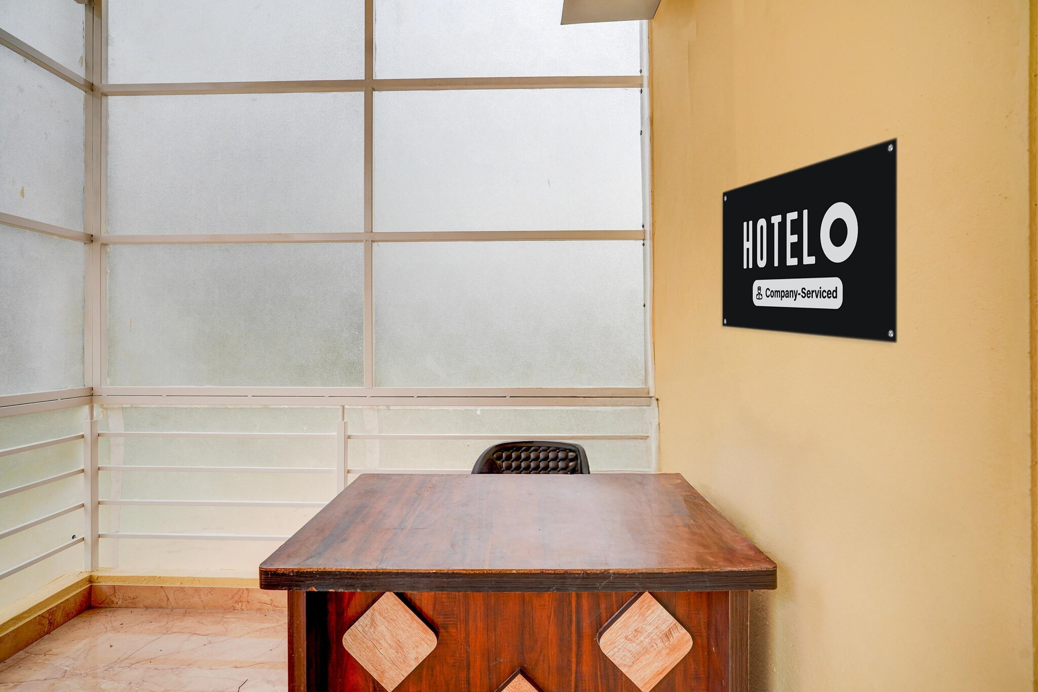 Ground floor: (bedroom(double bed, TV, seating area, air conditioning, telephone), bathroom(bathtub or shower, washbasin, toilet, Towels incl., shampoo, body soap, hot water))