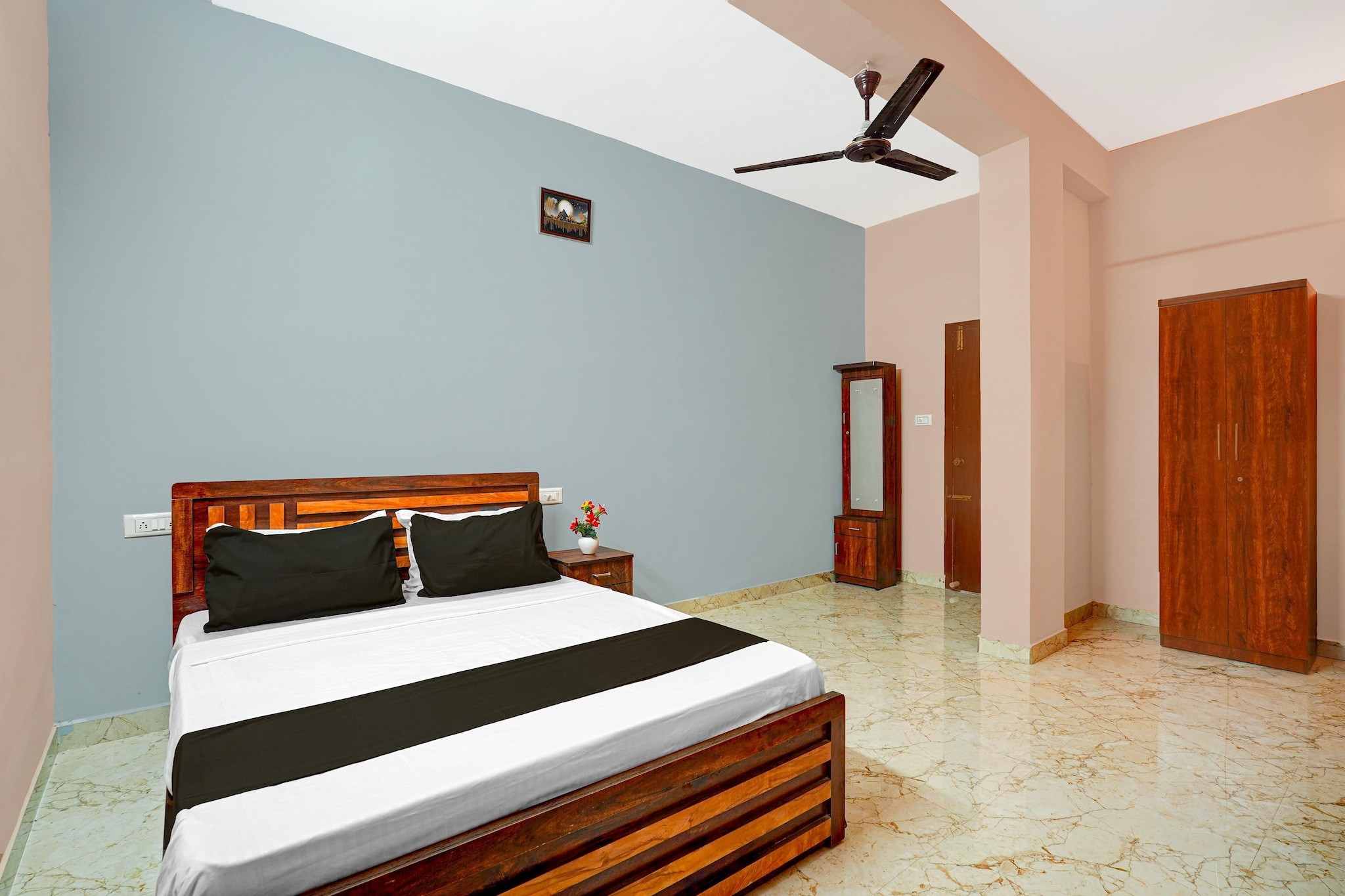 Enjoy a comfortable and hassle-free experience at our thoughtfully designed property. Each room is equipped with modern amenities, cozy bedding, and elegant decor to make you feel right at home. Located conveniently with easy access to public transport and major attractions, it's perfect for both business and leisure travelers. Cleanliness and guest comfort are our top priorities, and our team is available 24/7 to assist you throughout your stay.
Unmarried couples are warmly welcome at this property.
Guests with local ID proof are warmly welcome.
Foreign guests are welcome and allowed to stay at this property without any restrictions
Early Check-In Policy: A full day’s room rate will be charged for check-ins before 6:00 AM. Complimentary early check-in is available between 6:00 AM and 10:00 AM, subject to room availability.
Check-in is only available to guests aged 18 and above. Please provide a government-issued ID to confirm your age.