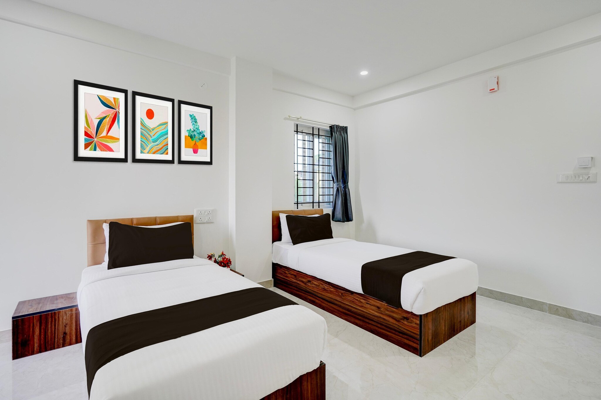 Enjoy a comfortable and hassle-free experience at our thoughtfully designed property. Each room is equipped with modern amenities, cozy bedding, and elegant decor to make you feel right at home. Located conveniently with easy access to public transport and major attractions, it's perfect for both business and leisure travelers. Cleanliness and guest comfort are our top priorities, and our team is available 24/7 to assist you throughout your stay.
Unmarried couples are warmly welcome at this property.
Guests with local ID proof are warmly welcome.
Early Check-In Policy: A full day’s room rate will be charged for check-ins before 6:00 AM. Complimentary early check-in is available between 6:00 AM and 10:00 AM, subject to room availability.
Check-in is only available to guests aged 18 and above. Please provide a government-issued ID to confirm your age.