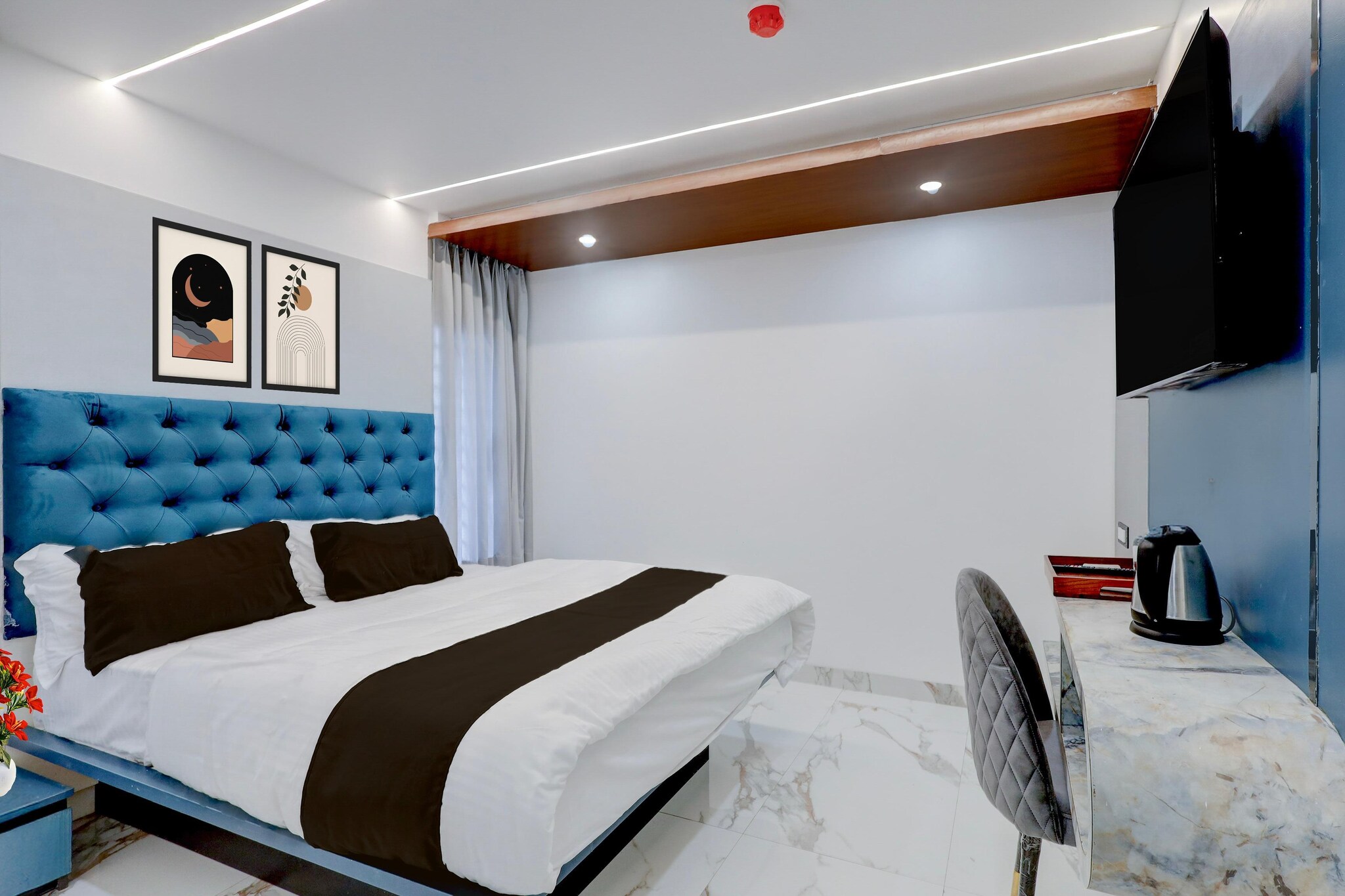 Comfortable Accommodations: Townhouse Passport Office Saligramam Formerly K.K Nagar Residency in Chennai offers four-star comfort with free WiFi, air-conditioning, and private bathrooms. Each room includes a work desk, seating area, TV, and free toiletries.
Convenient Facilities: Guests benefit from a lift, 24-hour front desk, daily housekeeping, family rooms, room service, and luggage storage. Additional amenities include a work desk, seating area, TV, and free toiletries.
Parking and Amenities: The hotel provides parking for guests, ensuring convenience during their stay.
Unmarried couples are warmly welcome at this property.
Guests with local ID proof are warmly welcome.
Foreign guests are welcome and allowed to stay at this property without any restrictions
Early Check-In Policy: A full day’s room rate will be charged for check-ins before 6:00 AM. Complimentary early check-in is available between 6:00 AM and 10:00 AM, subject to room availability.
Check-in is only available to guests aged 18 and above. Please provide a government-issued ID to confirm your age.