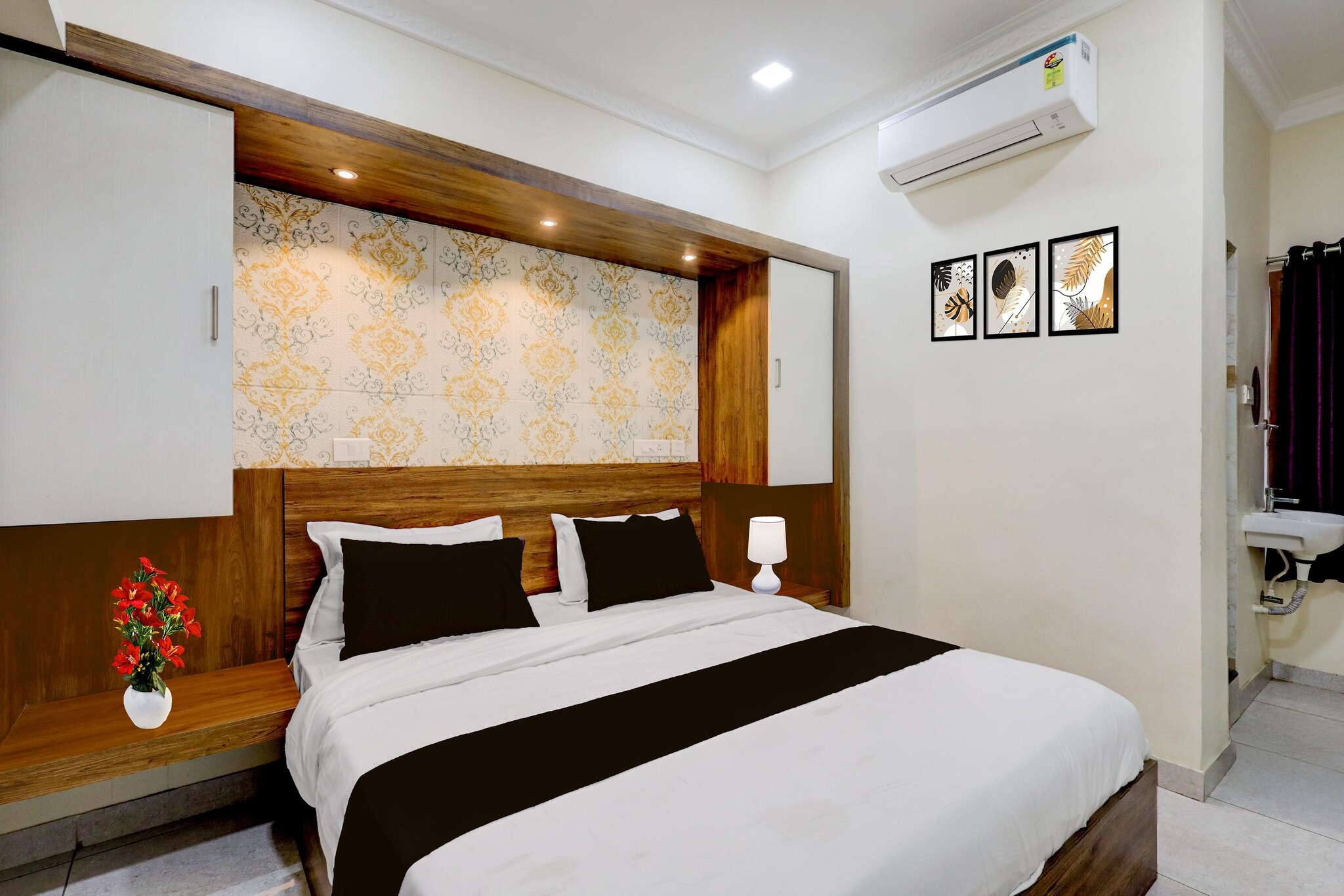 Enjoy a comfortable and hassle-free experience at our thoughtfully designed property. Each room is equipped with modern amenities, cozy bedding, and elegant decor to make you feel right at home. Located conveniently with easy access to public transport and major attractions, it's perfect for both business and leisure travelers. Cleanliness and guest comfort are our top priorities, and our team is available 24/7 to assist you throughout your stay.
 
Unmarried couples are warmly welcome at this property.
Guests with local ID proof are warmly welcome.
Foreign guests are welcome and allowed to stay at this property without any restrictions
Early Check-In Policy: A full day’s room rate will be charged for check-ins before 6:00 AM. Complimentary early check-in is available between 6:00 AM and 10:00 AM, subject to room availability.
 
Check-in is only available to guests aged 18 and above. Please provide a government-issued ID to confirm your age.