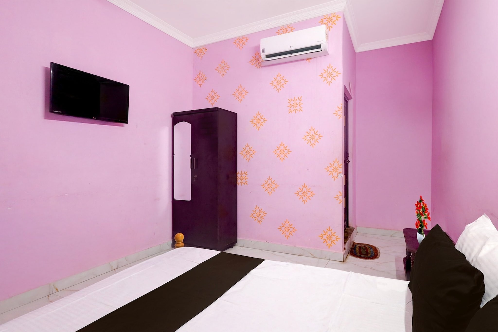 Hotel O Tiruvallur Bus Terminal