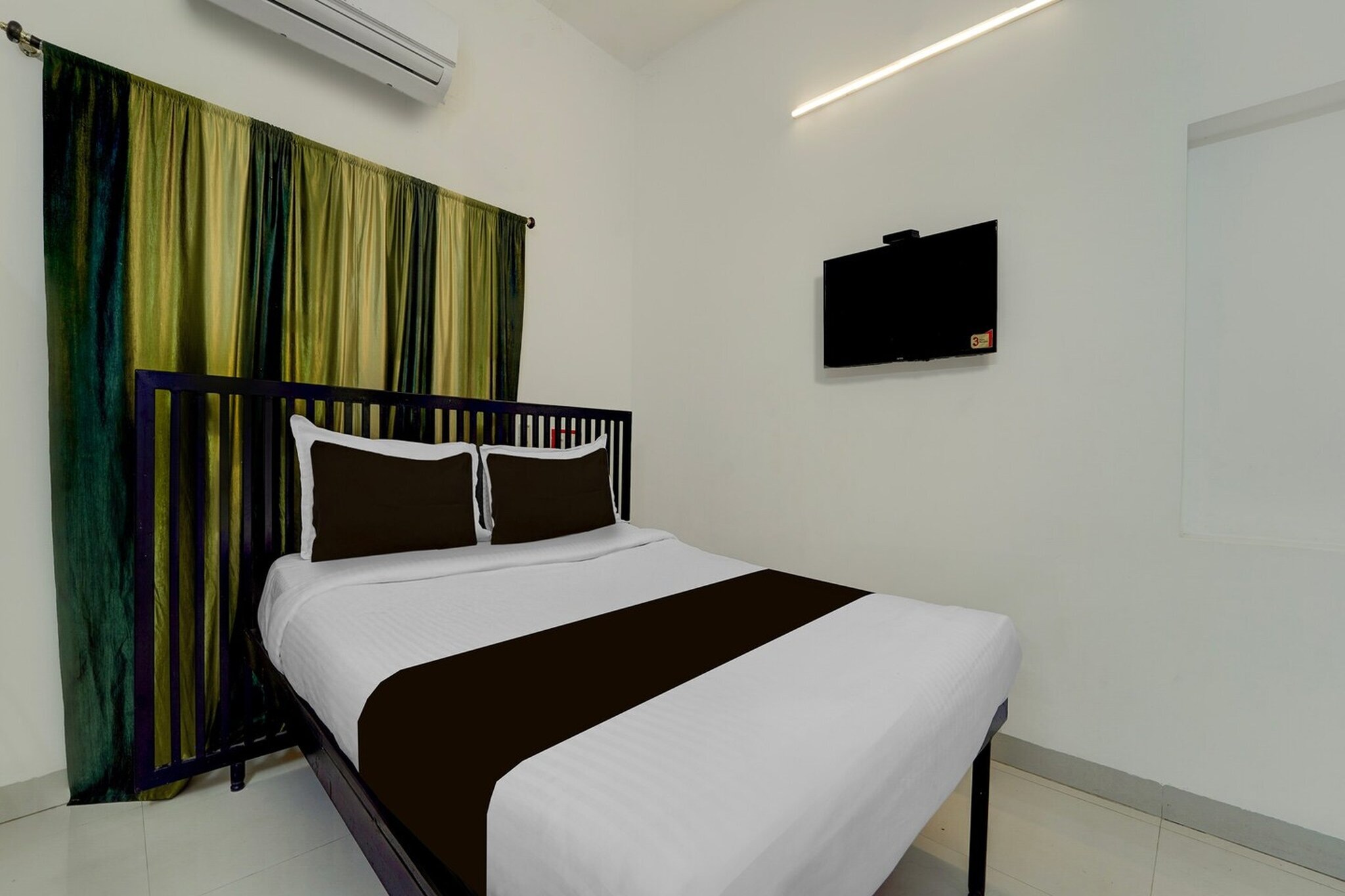 Hotel O Auroville Bird Sanctuary Chennai Formerly Vanam Resort is located in Puducherry, within 11 km of Sri Aurobindo Ashram and 10 km of Botanical Garden. This 3-star hotel offers a shared kitchen, a shared lounge and free WiFi. The accommodation provides room service, a 24-hour front desk and luggage storage for guests.

At the hotel each room has a private bathroom.

Pondicherry Museum is 10 km from Hotel O Auroville Bird Sanctuary Chennai Formerly Vanam Resort, while Manakula Vinayagar Temple is 11 km away. 
Puducherry Airport is 4 km from the property.
1. Unmarried couples are warmly welcome at this property.
2. Guests with local ID proof are warmly welcome.
3.Early Check-In Policy: A full day’s room rate will be charged for check-ins before 6:00 AM. Complimentary early check-in is available between 6:00 AM and 10:00 AM, subject to room availability.
4.Foreign guests are welcome and allowed to stay at this property without any restrictions
Check-in is only available to guests aged 18 and above. Please provide a government-issued ID to confirm your age.
