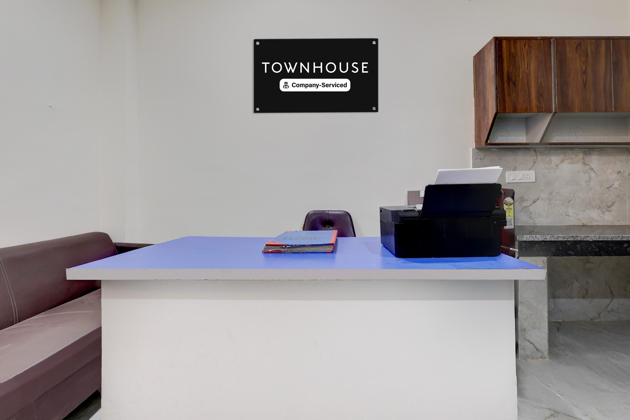 Ground floor: (bedroom(double bed, TV, seating area, air conditioning, telephone), bathroom(bathtub or shower, washbasin, toilet, Towels incl., shampoo, body soap, hot water), lift)