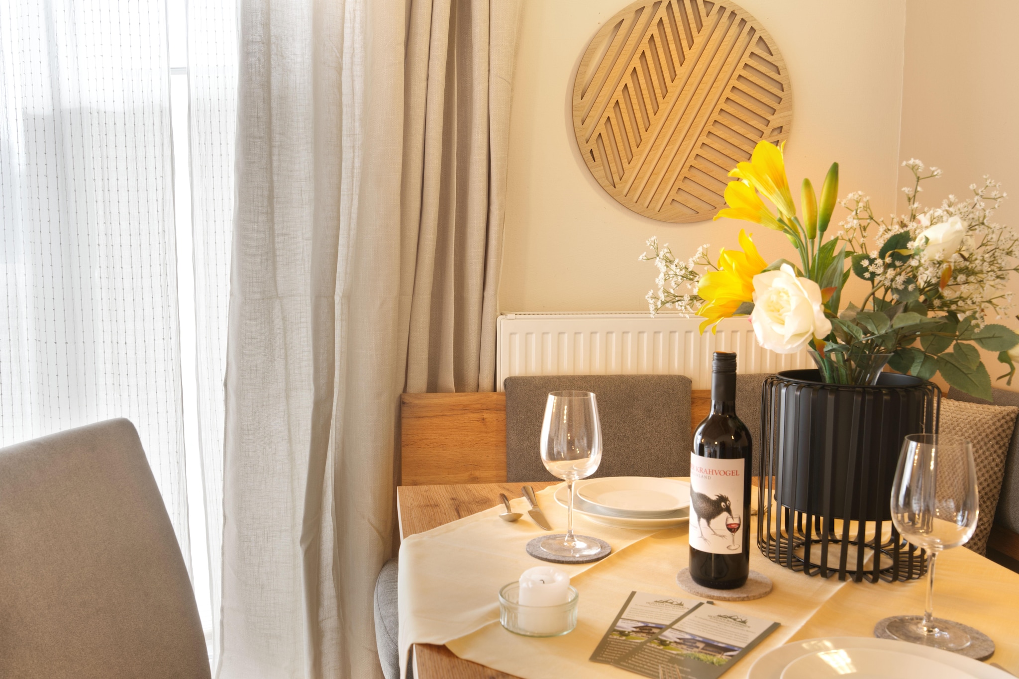 Menardi B - Dining room