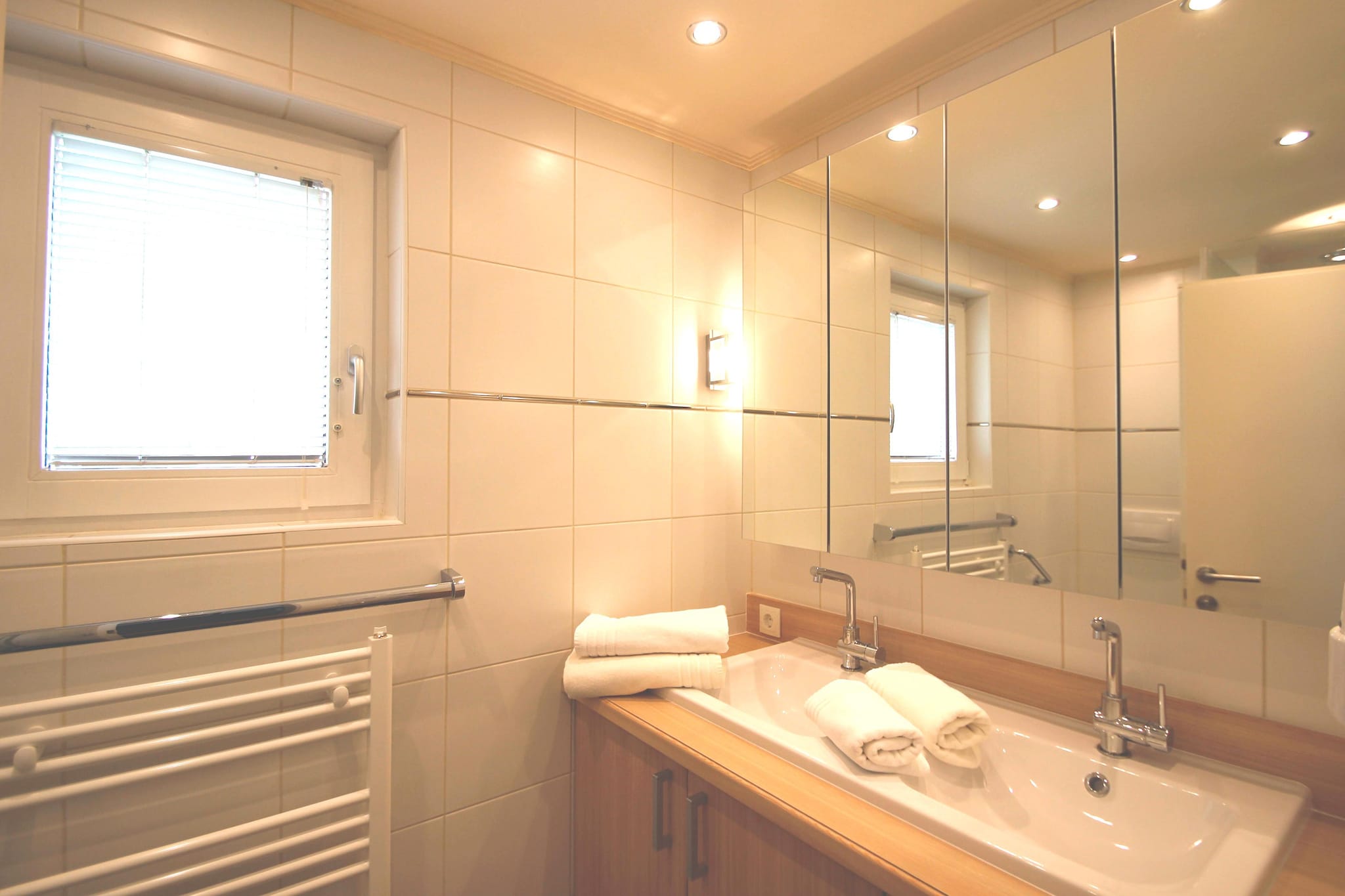 Menardi B - Bathroom