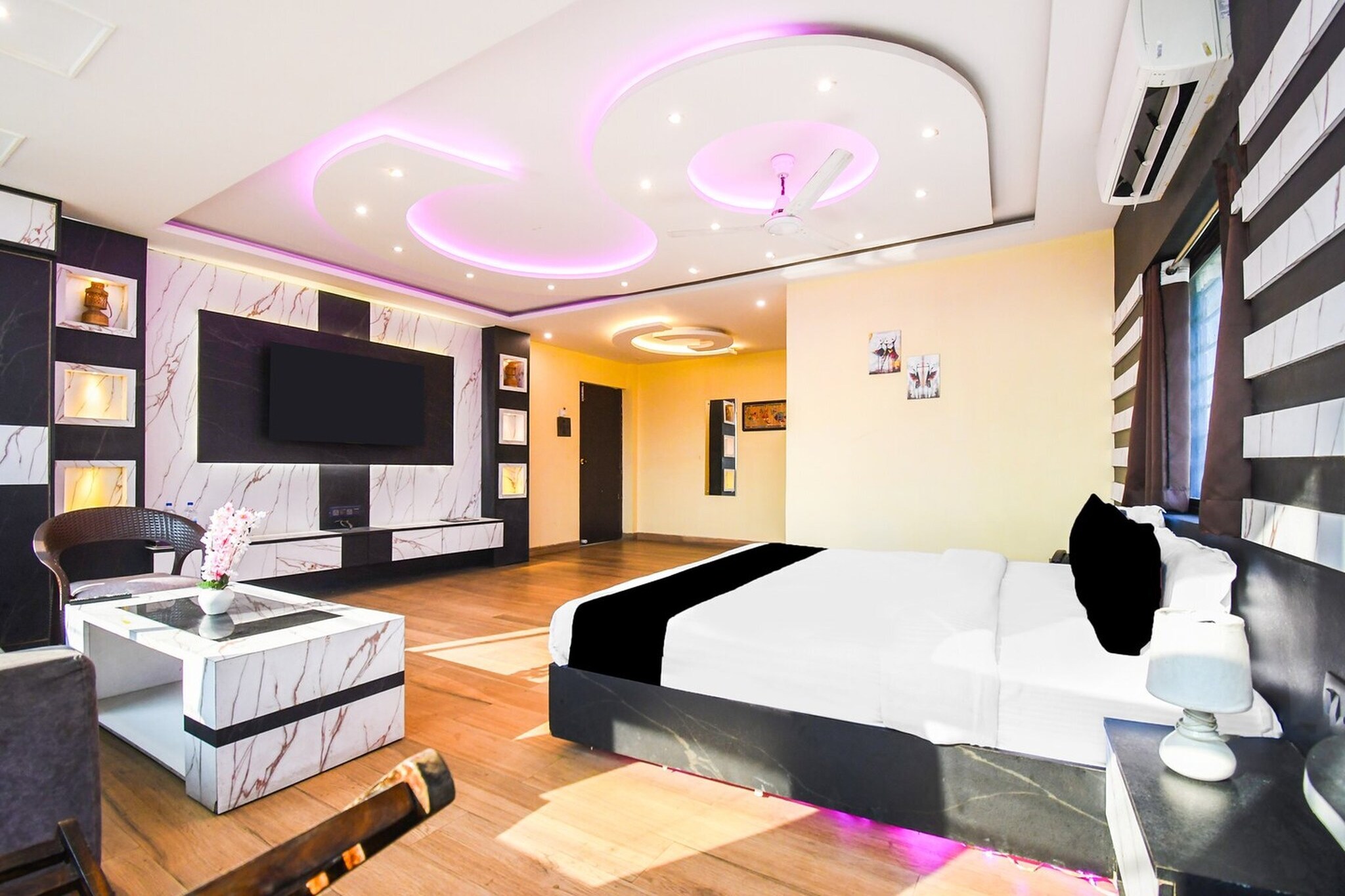 Super Deluxe Room Super Collection O Hirak Road Dhanbad