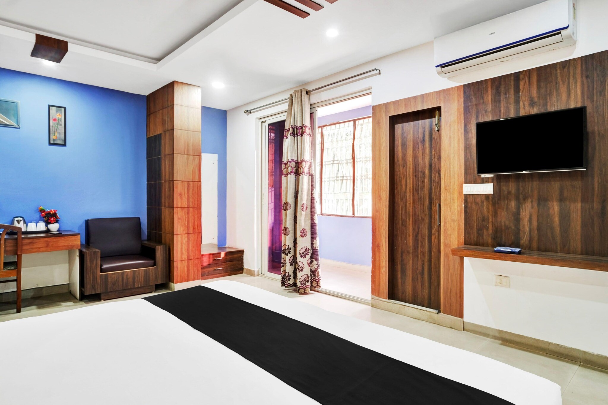Comfortable Accommodations: Premium Stays at Guwahati Central by IR Luxuria in Guwahati offers family rooms with air-conditioning, TV, and free WiFi throughout the property. Dining Experience: The family-friendly restaurant serves Indian cuisine in a welcoming ambiance. Guests can enjoy meals in a relaxed setting. Convenient Facilities: The hotel features a elevator, 24-hour front desk, shared kitchen, housekeeping service, and room service. Free on-site parking is available. Nearby Attractions: Located 14 mi from Lokpriya Gopinath Bordoloi International Airport, the property is close to Kamakhya Temple (7.5 mi), Guwahati Zoo (1.9 mi), and ISKCON Guwahati (2.5 mi).

Unmarried couples are warmly welcome at this property.
Guests with local ID proof are warmly welcome.
Apologies, but we are currently unable to host foreign nationals at this property.
Early Check-In Policy: A full day’s room rate will be charged for check-ins before 6:00 AM. Complimentary early check-in is available between 6:00 AM and 10:00 AM, subject to room availability.
 
Check-in is only available to guests aged 18 and above. Please provide a government-issued ID to confirm your age.