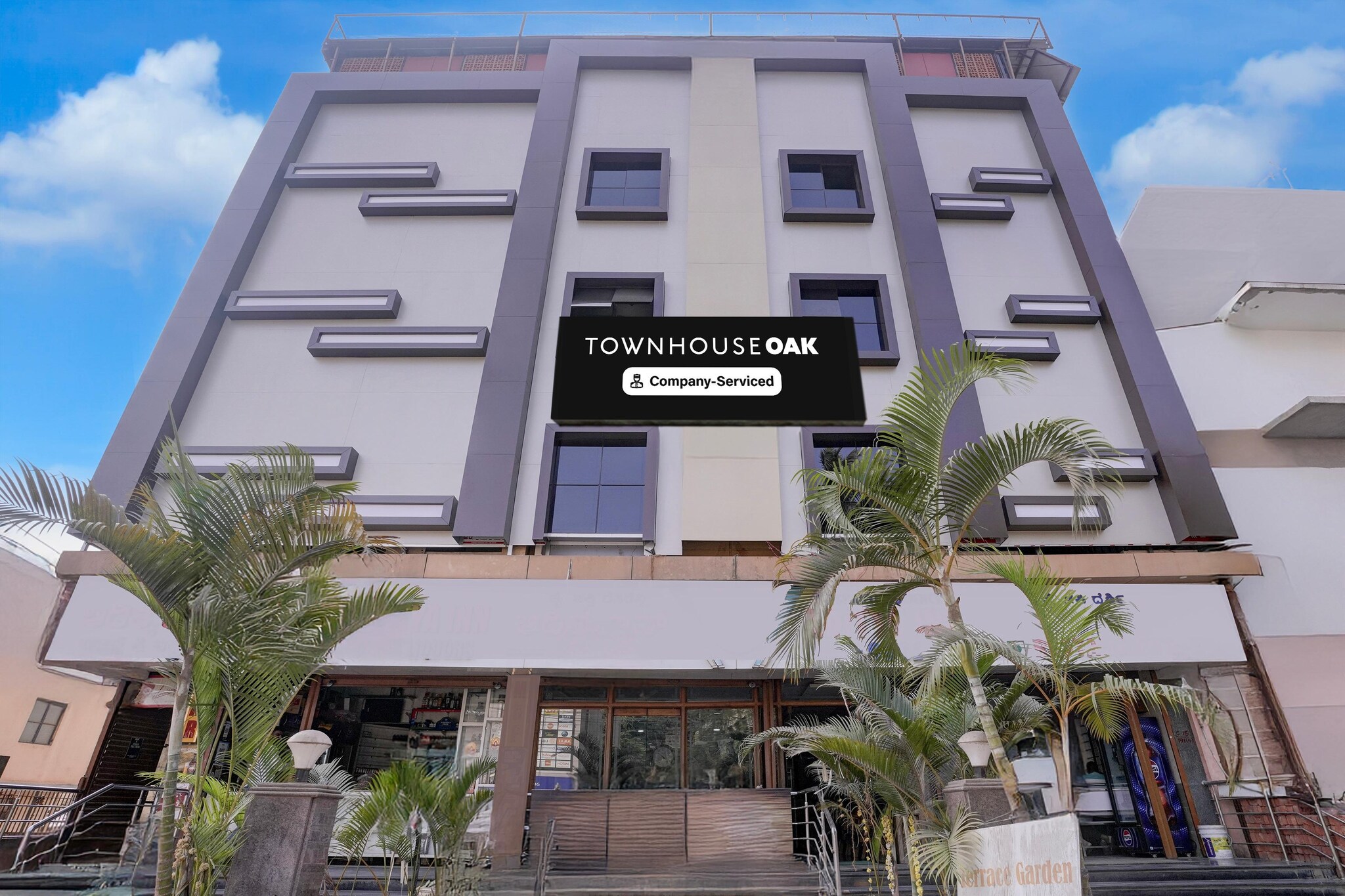 Super Townhouse Oak Dharwad