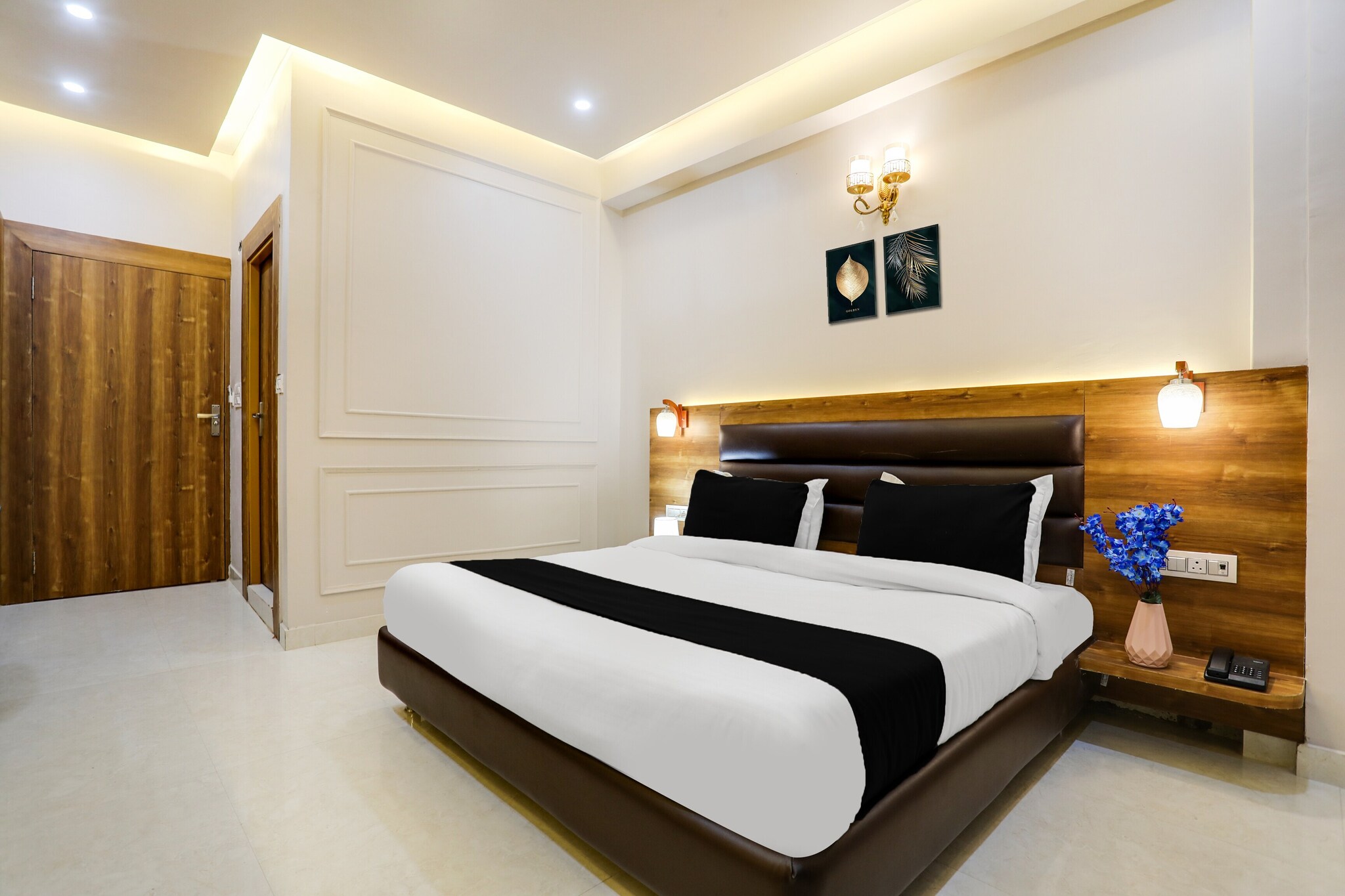 Super Townhouse Kathgharia Chowk