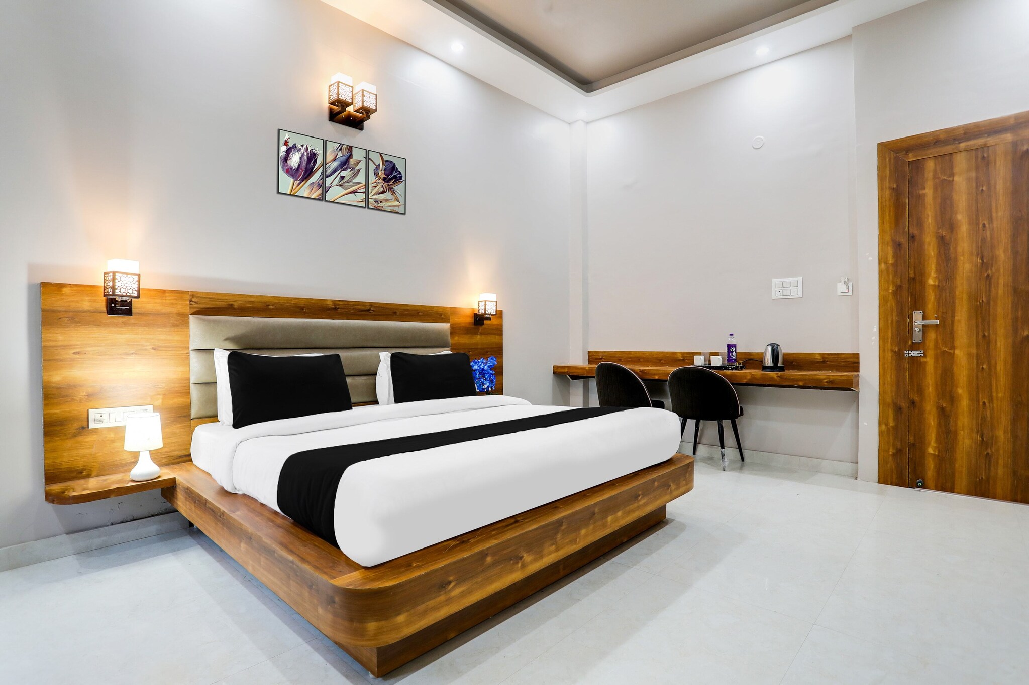Enjoy a comfortable and hassle-free experience at our thoughtfully designed property. Each room is equipped with modern amenities, cozy bedding, and elegant decor to make you feel right at home. Located conveniently with easy access to public transport and major attractions, it's perfect for both business and leisure travelers. Cleanliness and guest comfort are our top priorities, and our team is available 24/7 to assist you throughout your stay.
Unmarried couples are warmly welcome at this property.
Guests with local ID proof are warmly welcome.
Foreign guests are welcome and allowed to stay at this property without any restrictions
Early Check-In Policy: A full day’s room rate will be charged for check-ins before 6:00 AM. Complimentary early check-in is available between 6:00 AM and 10:00 AM, subject to room availability.
Check-in is only available to guests aged 18 and above. Please provide a government-issued ID to confirm your age.