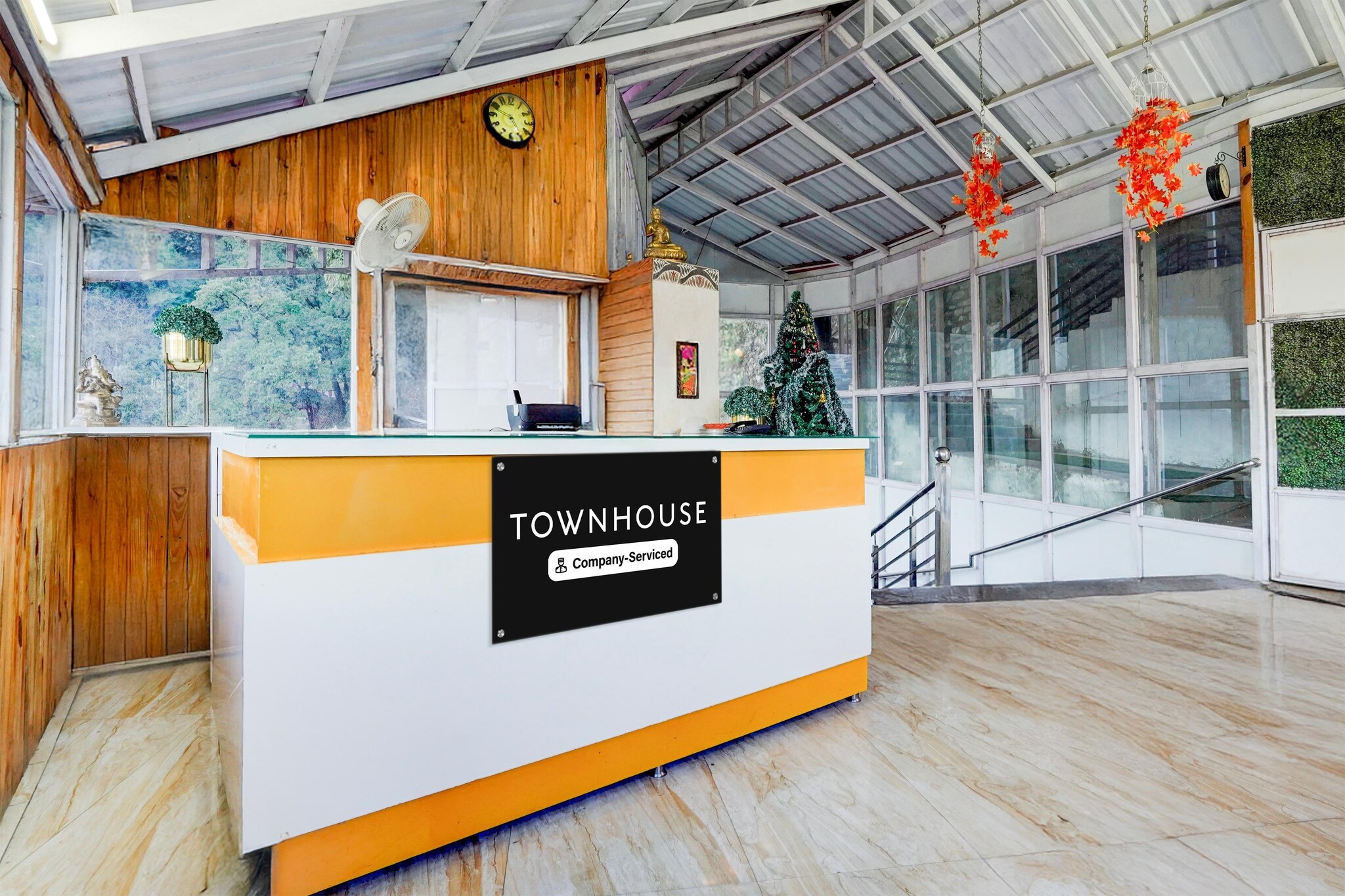 Comfortable Accommodations: Townhouse Mall Road Near Library Chowk in Mussoorie offers family rooms with air-conditioning, private bathrooms, work desks, and free WiFi. Each room includes a TV, wardrobe, and tiled floors.
Convenient Facilities: Guests benefit from a 24-hour front desk, daily housekeeping, room service, and luggage storage. The hotel is pet-friendly and provides an à la carte breakfast.
Prime Location: Located less than 1 km from Mussoorie Library and 1.8 km from Mussoorie Mall Road, the hotel is 3.9 km from Gun Hill Point and 51 km from Dehradun Airport. Nearby attractions include Landour Clock Tower and Kempty Falls.
Guest Satisfaction: Guests appreciate the convenient location, attentive staff, and clean rooms.
Unmarried couples are warmly welcome at this property.
Guests with local ID proof are warmly welcome.
Foreign nationals are welcome—enjoy a comfortable and friendly stay with us.
Early Check-In Policy: A full day’s room rate will be charged for check-ins before 6:00 AM. Complimentary early check-in is available between 6:00 AM and 10:00 AM, subject to room availability.
Check-in is only available to guests aged 18 and above. Please provide a government-issued ID to confirm your age.
If restrictions apply, use the corresponding statements: