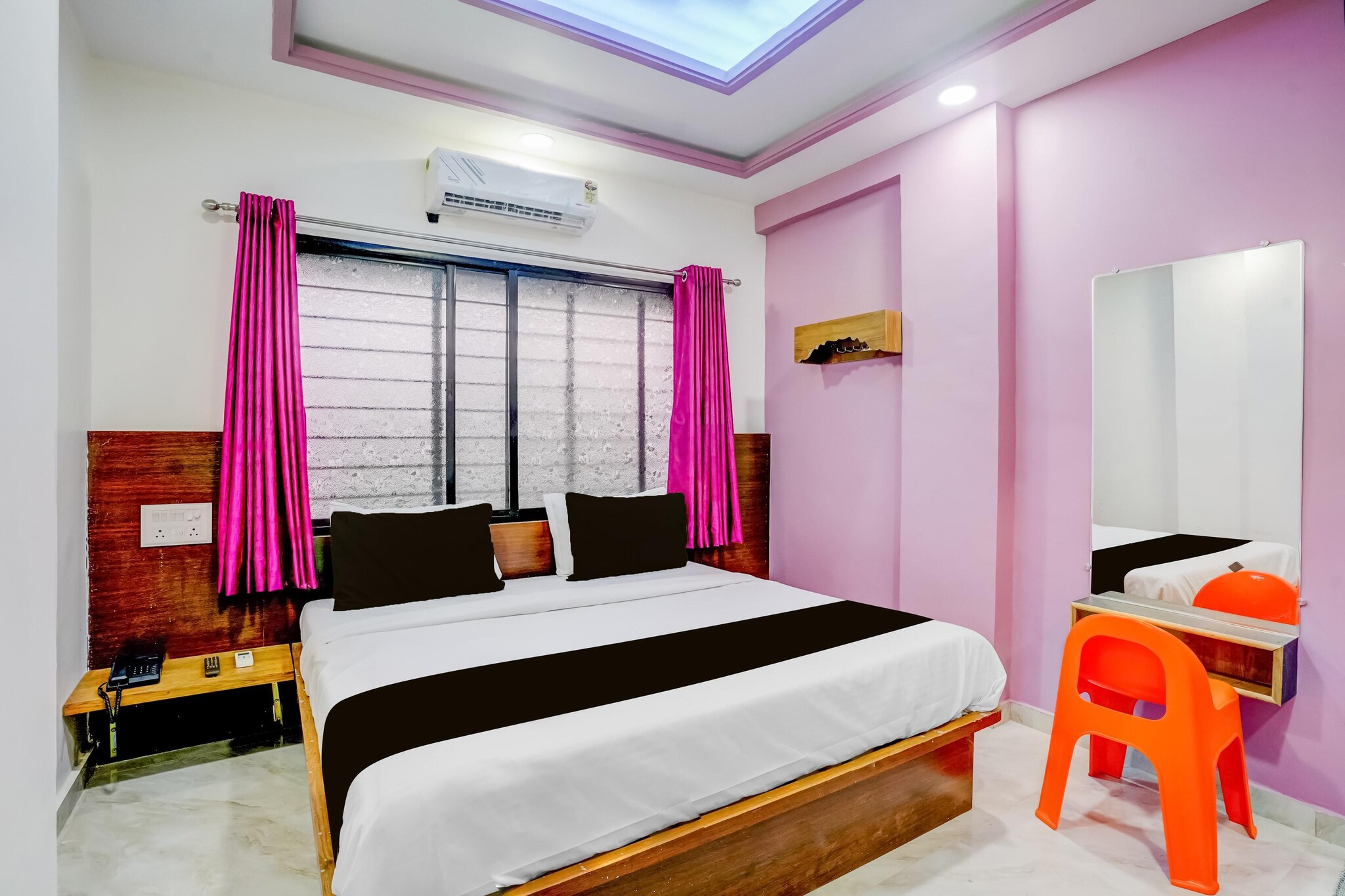 Enjoy a comfortable and hassle-free experience at our thoughtfully designed property. Each room is equipped with modern amenities, cozy bedding, and elegant decor to make you feel right at home. Located conveniently with easy access to public transport and major attractions, it's perfect for both business and leisure travelers. Cleanliness and guest comfort are our top priorities, and our team is available 24/7 to assist you throughout your stay.
Unmarried couples are warmly welcome at this property.
Guests with local ID proof are warmly welcome.
Foreign guests are welcome and allowed to stay at this property without any restrictions
Early Check-In Policy: A full day’s room rate will be charged for check-ins before 6:00 AM. Complimentary early check-in is available between 6:00 AM and 10:00 AM, subject to room availability.
Check-in is only available to guests aged 18 and above. Please provide a government-issued ID to confirm your age.