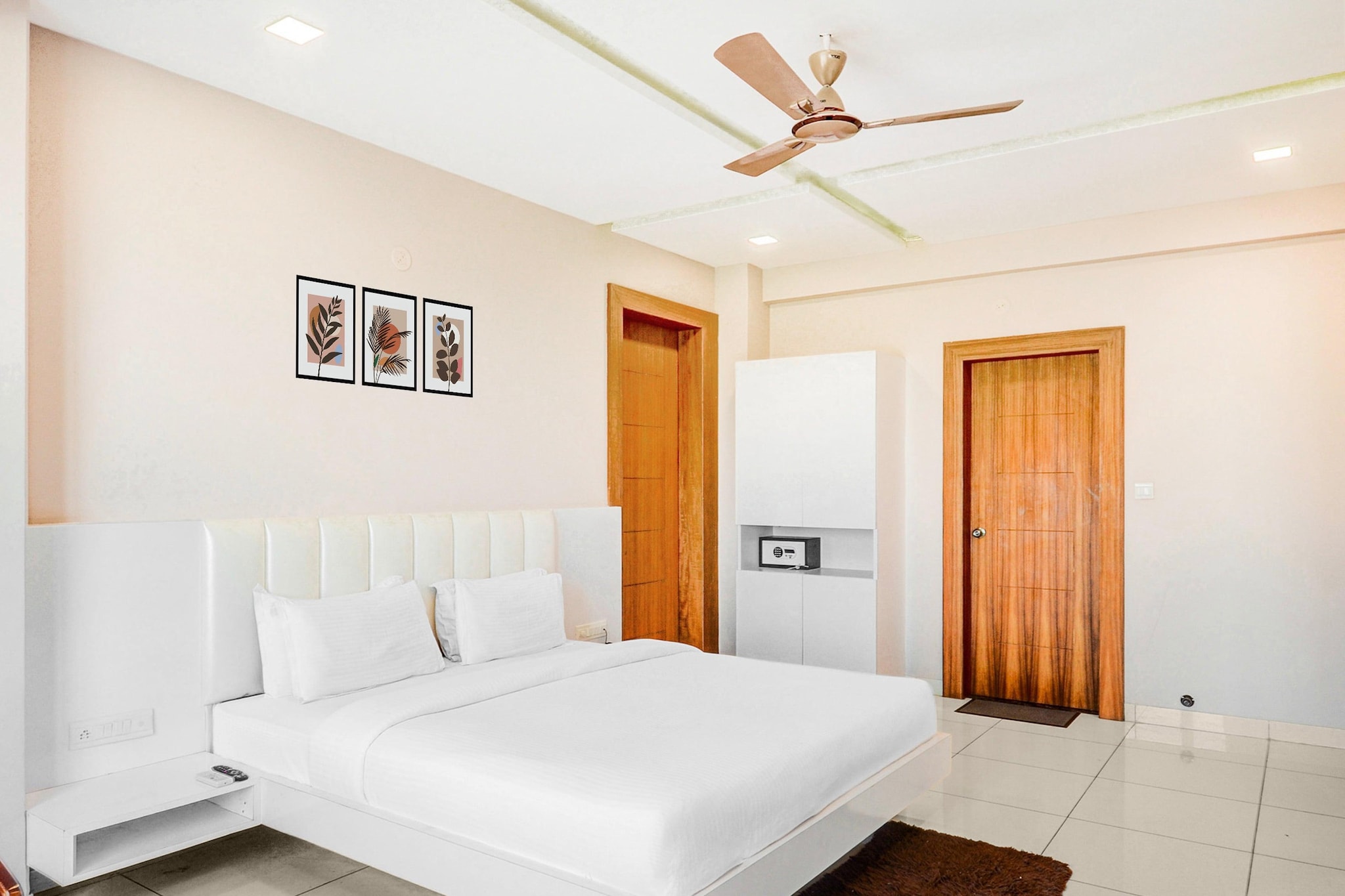 Comfortable Accommodations: Palette by CheckIn Goverdhan Villas Formerly The White Fresco in Udaipur offers family rooms with air-conditioning, kitchenettes, private bathrooms, and free WiFi. Each room includes a work desk, seating area, TV, and free toiletries.
Dining and Leisure: The family-friendly restaurant serves Indian cuisine in a welcoming ambience. Guests can relax by the indoor swimming pool or enjoy the on-site fitness centre. Additional facilities include a lift, 24-hour front desk, daily housekeeping, room service, and luggage storage.
Prime Location: Located 5 km from Udaipur Railway Station, 6 km from Lake Pichola, and 7 km from Jagdish Temple and City Palace of Udaipur. Nearby attractions include Sajjangarh Fort and Fateh Sagar Lake. Maharana Pratap Airport is 29 km away.
Check-in is only available to guests aged 18 and above. Please provide a government-issued ID to confirm your age.