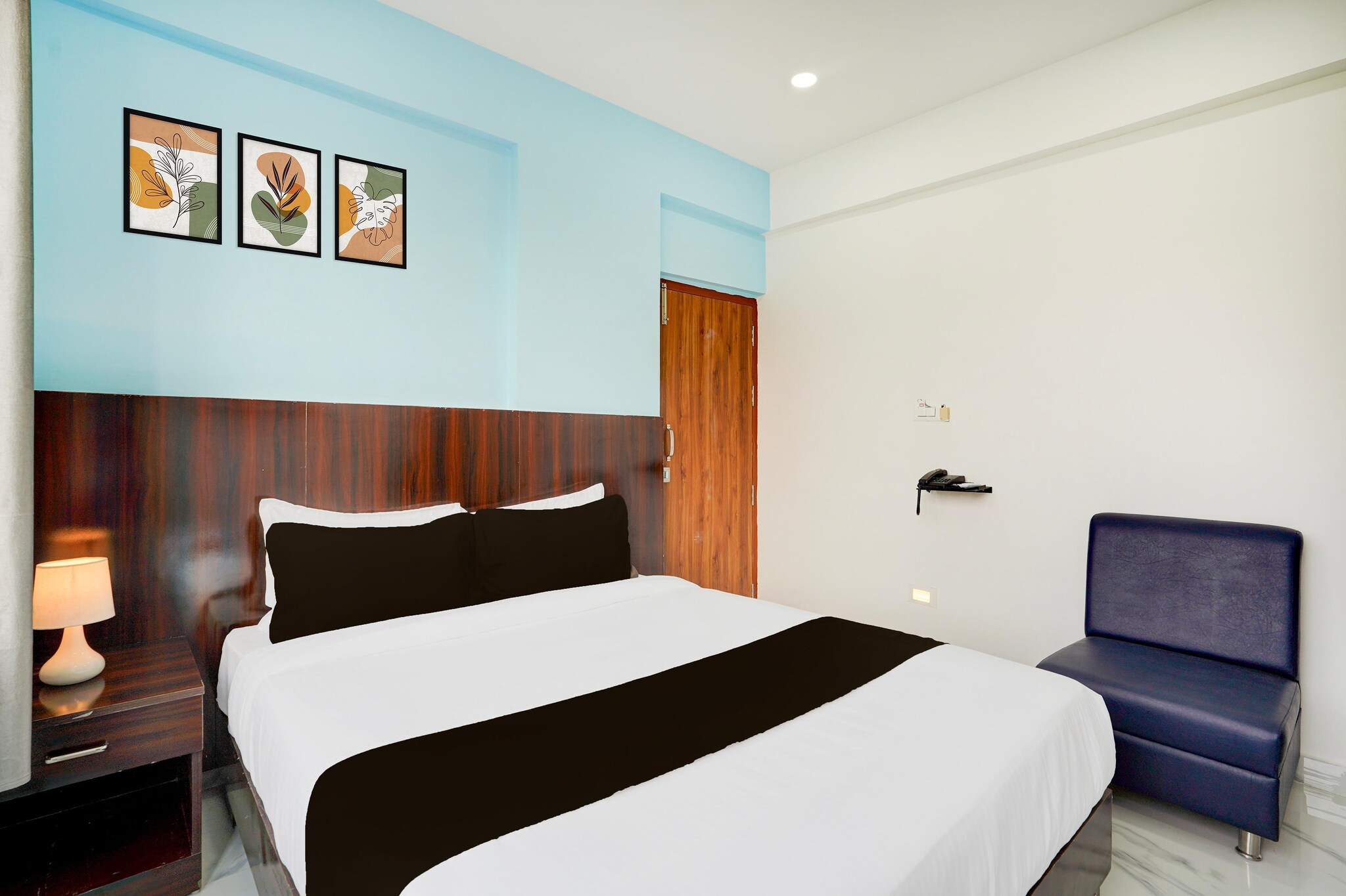 Enjoy a comfortable and hassle-free experience at our thoughtfully designed property. Each room is equipped with modern amenities, cozy bedding, and elegant decor to make you feel right at home. Located conveniently with easy access to public transport and major attractions, it's perfect for both business and leisure travelers. Cleanliness and guest comfort are our top priorities, and our team is available 24/7 to assist you throughout your stay.
 
Unmarried couples are warmly welcome at this property.
Guests with local ID proof are warmly welcome.
Foreign guests are welcome and allowed to stay at this property without any restrictions
Early Check-In Policy: A full day’s room rate will be charged for check-ins before 6:00 AM. Complimentary early check-in is available between 6:00 AM and 10:00 AM, subject to room availability.
 
Check-in is only available to guests aged 18 and above. Please provide a government-issued ID to confirm your age.
