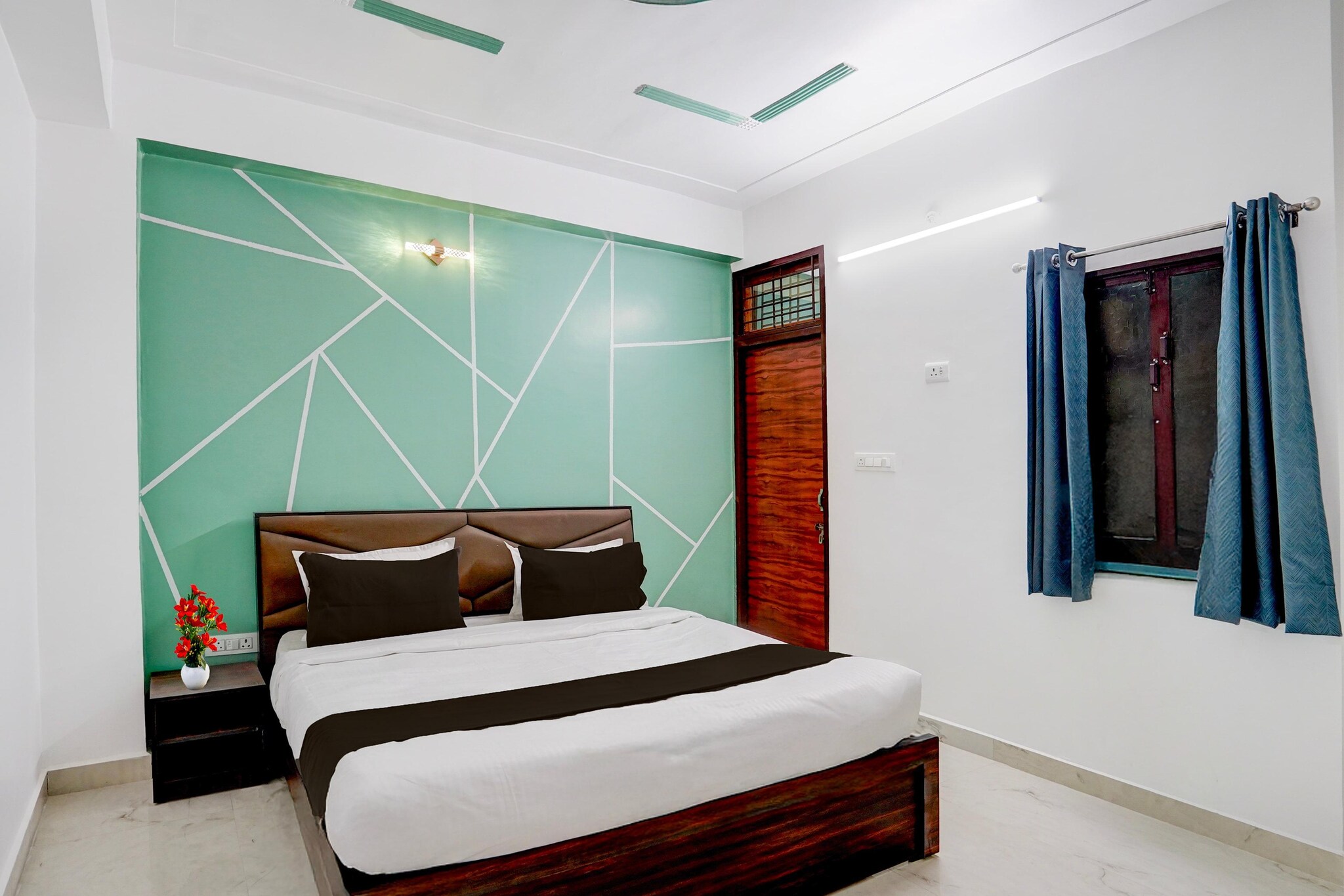 Super Hotel O Chandrika Devi