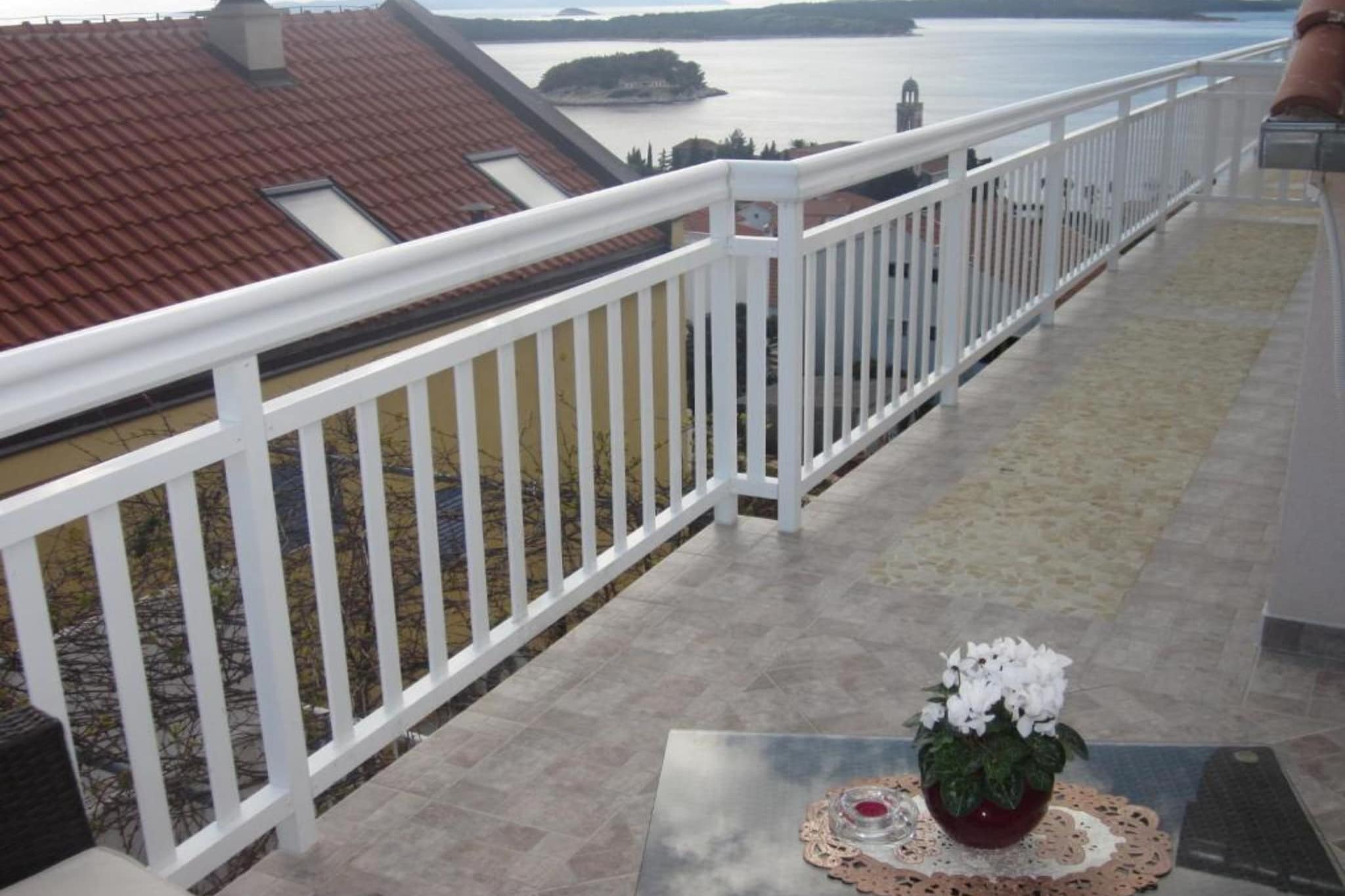 Azure Hvar Residence - One bedroom apartment Delux with sea view (4) - Terrasbalkon