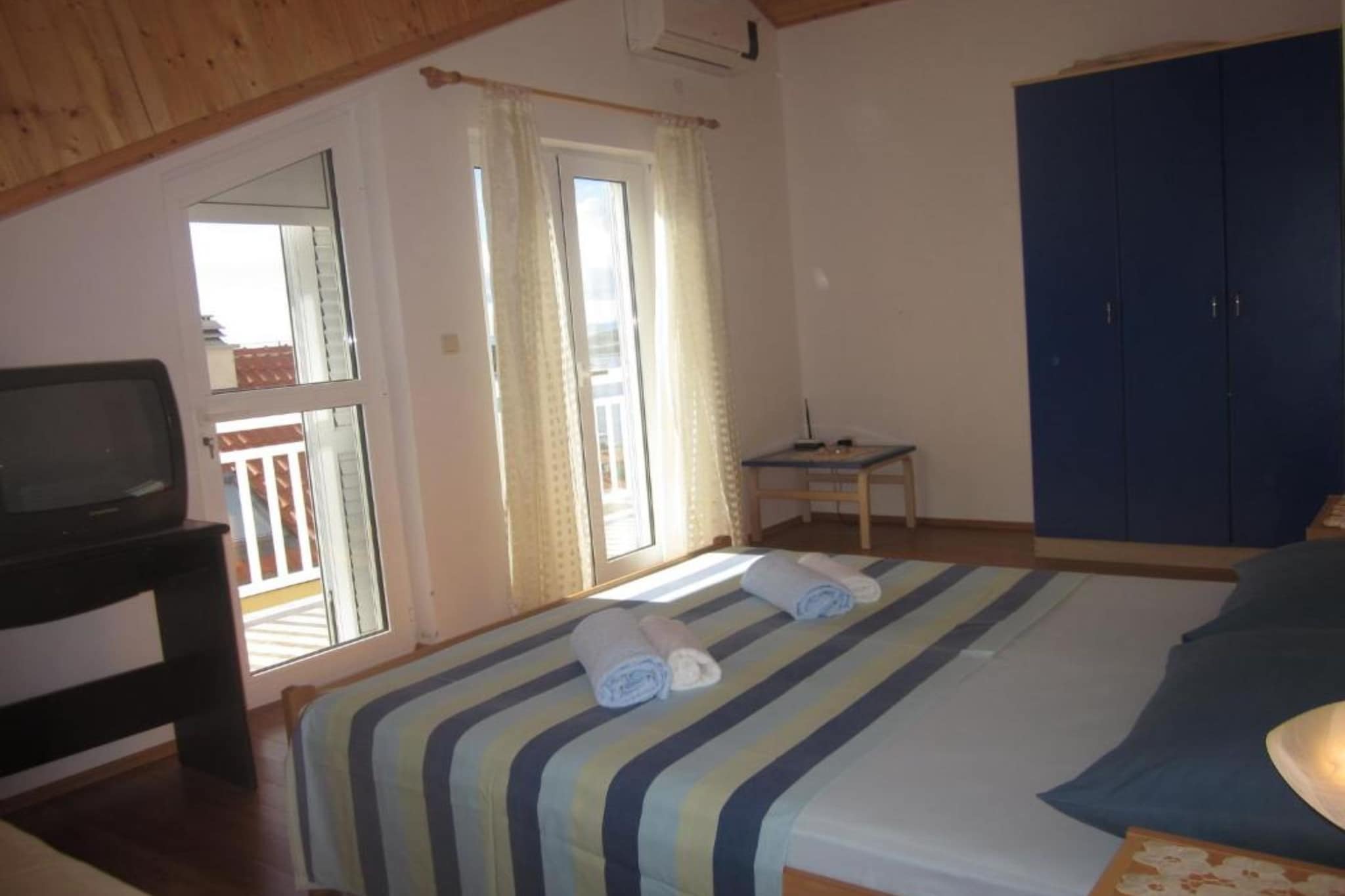 Azure Hvar Residence - One bedroom apartment Delux with sea view (4) - Slaapkamer